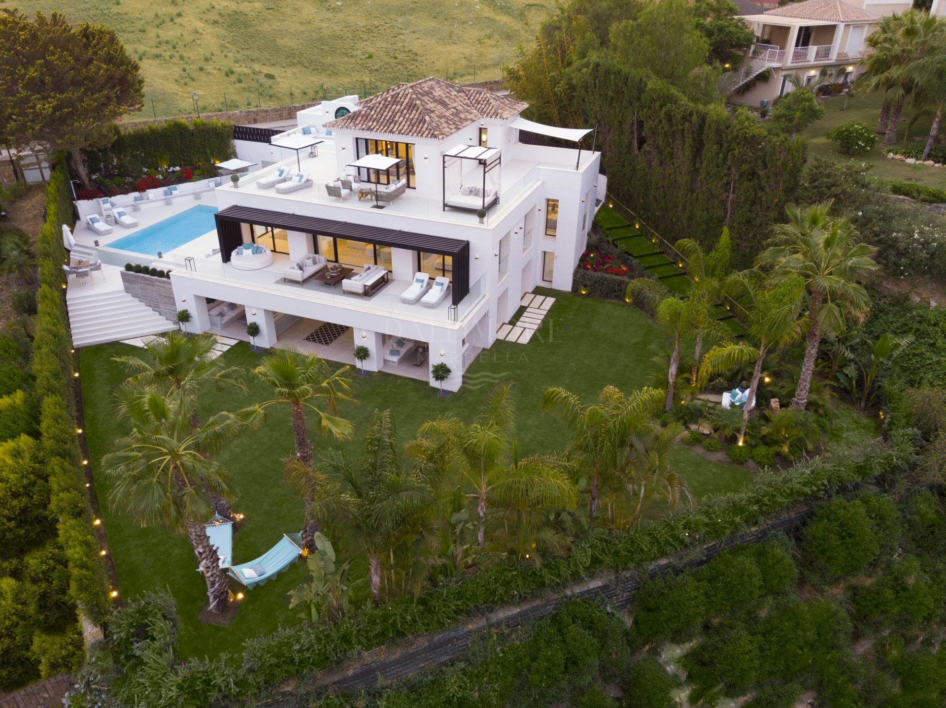 Contemporary Five Bedroom Home Near Los Naranjos Golf