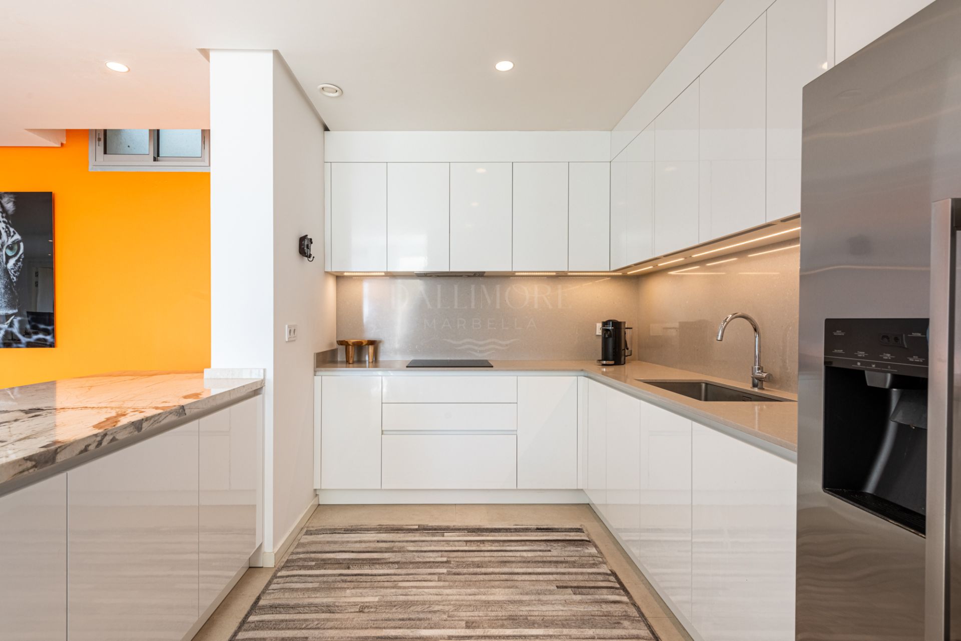 Large 3-Bedroom Duplex Apartment with Private Garden