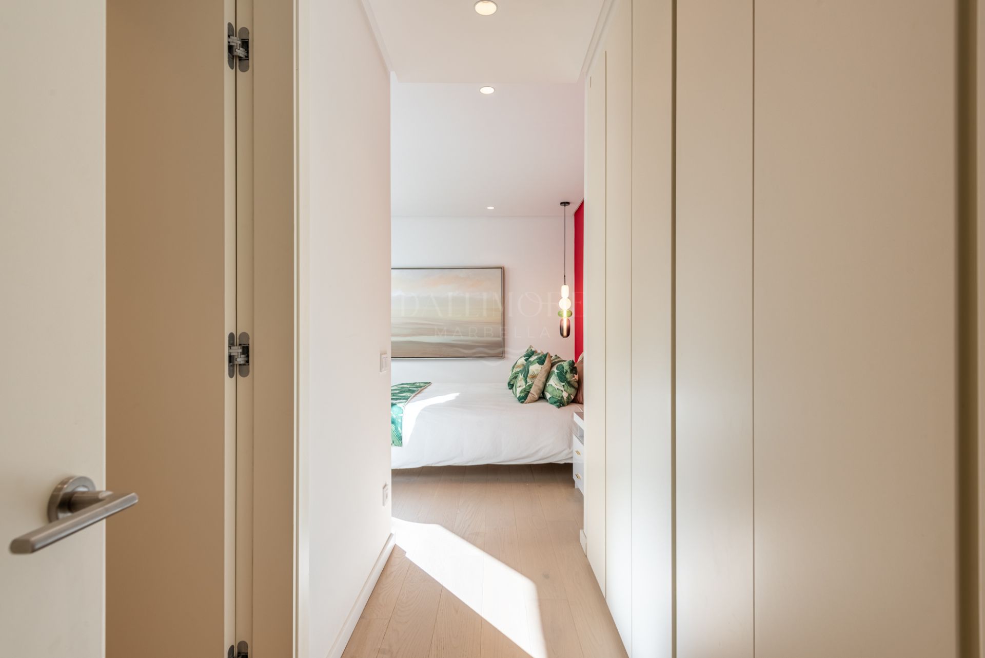 Large 3-Bedroom Duplex Apartment with Private Garden