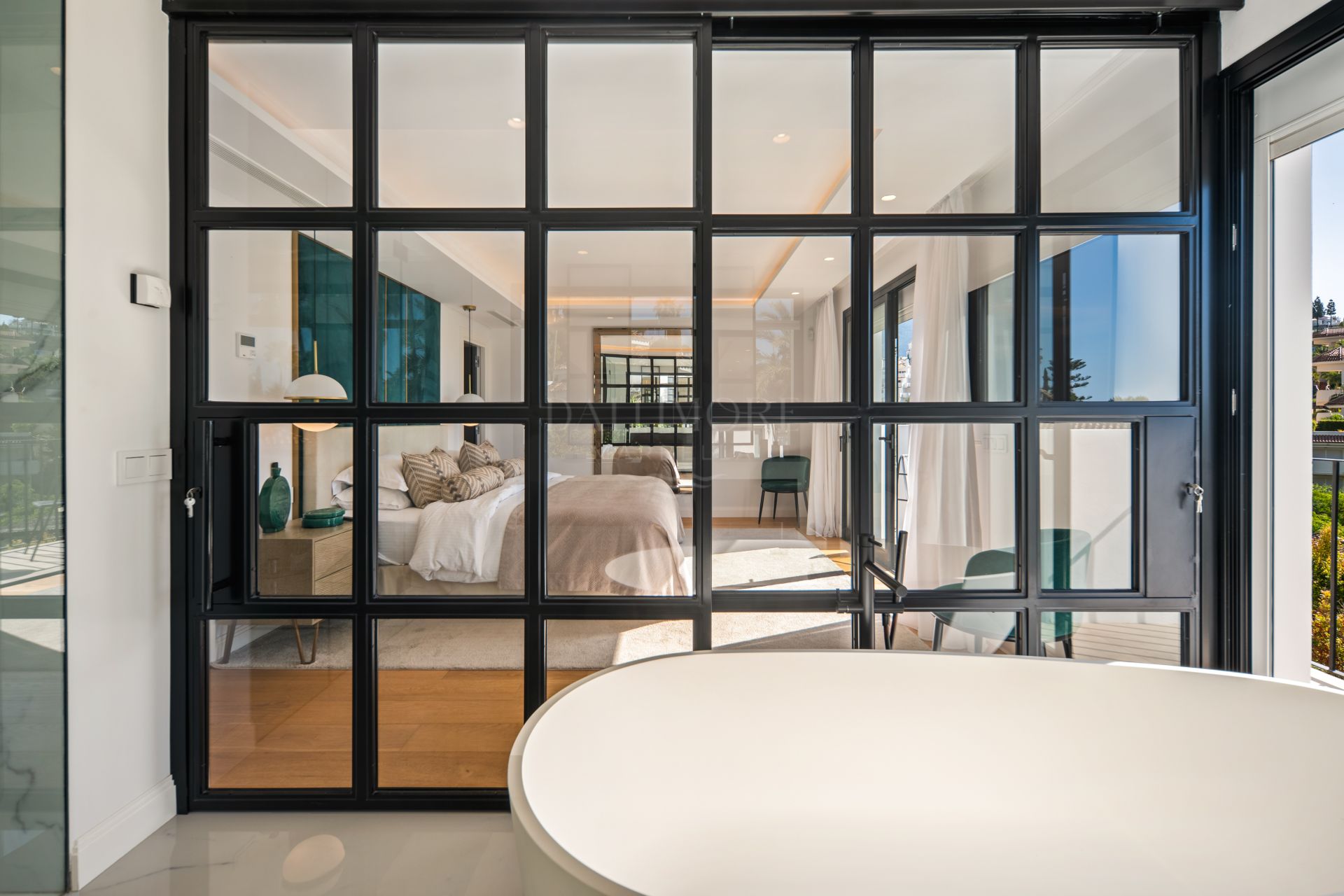 Private Hillside Home Near Marbella’s Finest Amenities