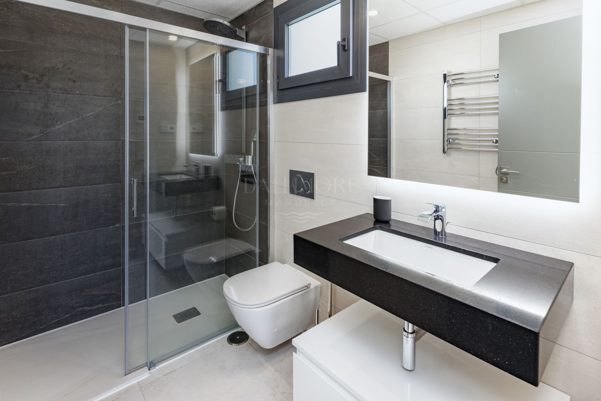 Luxury Duplex Penthouse with Private Rooftop on the New Golden Mile