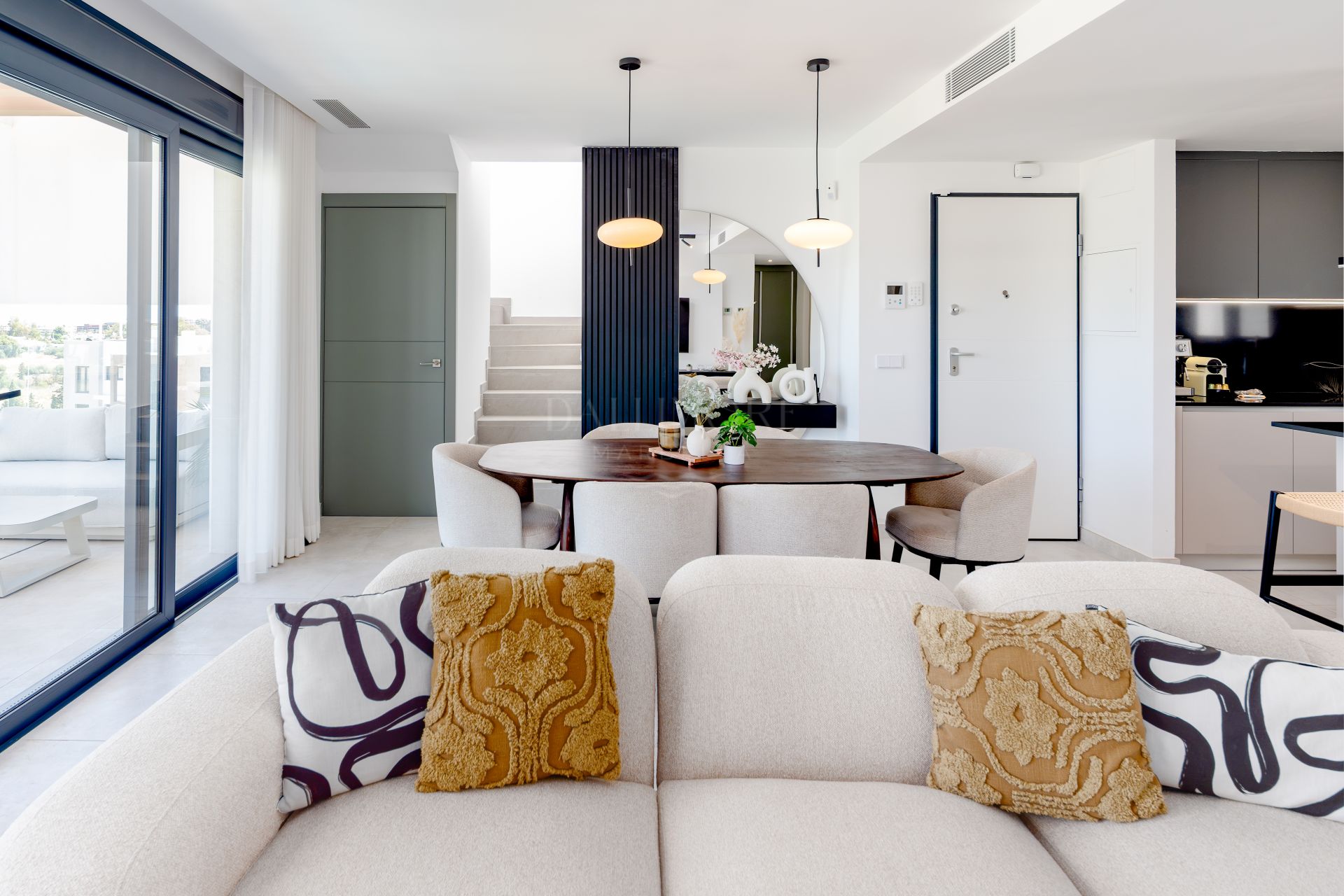 Luxury Duplex Penthouse with Private Rooftop on the New Golden Mile