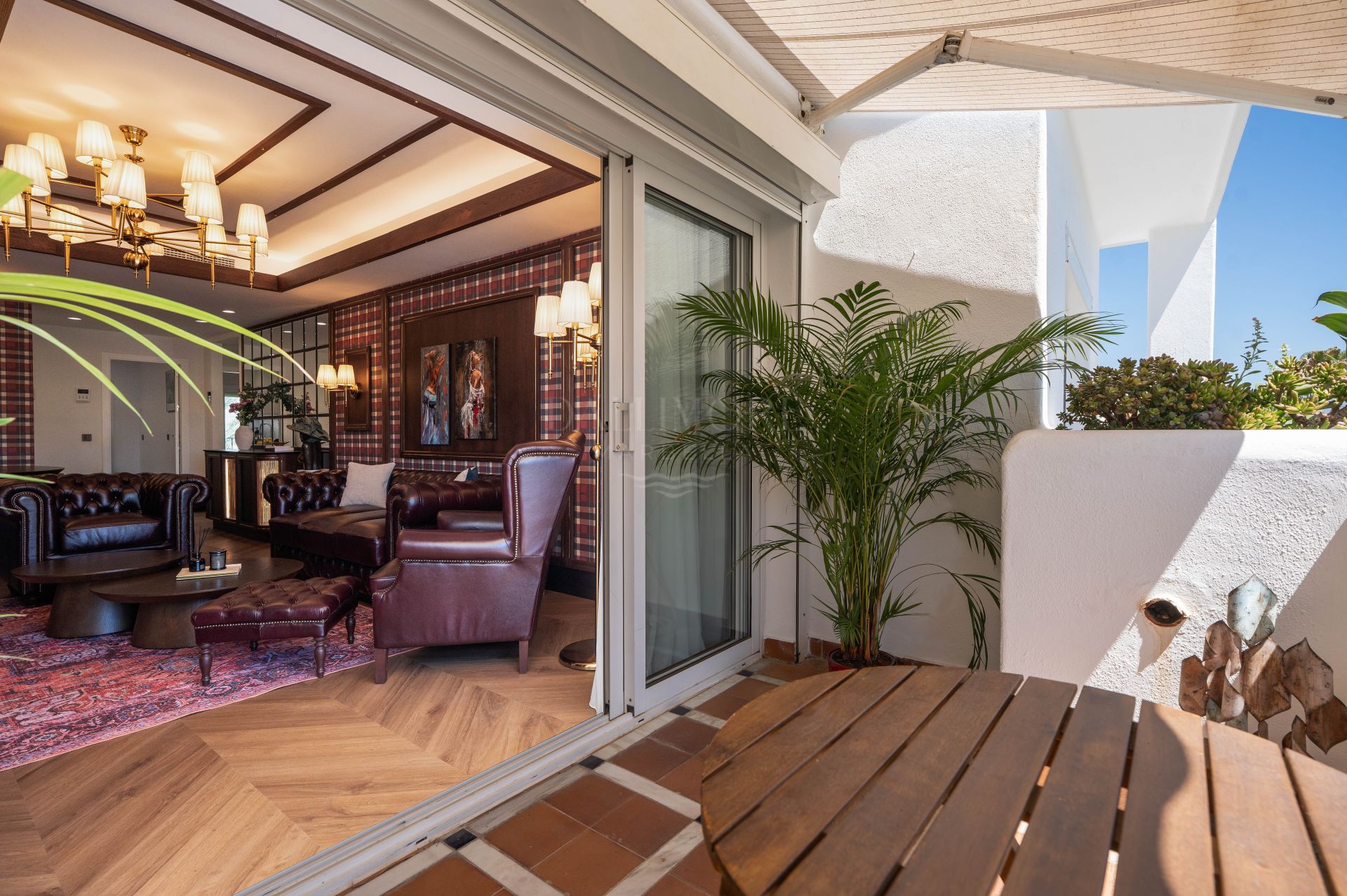 Banús 15 - Duplex Penthouse in Alcazaba Gardens, Puerto Banús