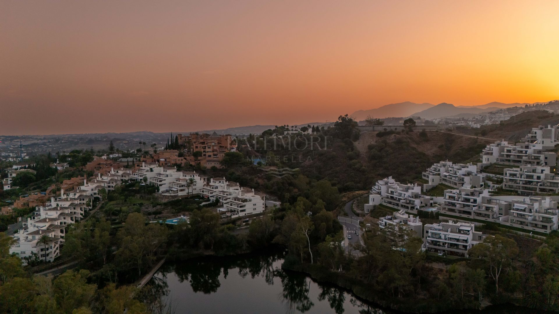 Panoramic sea, lake and La Concha views meet modern design, a private plunge pool and stylish outdoor living in Les Belvederes, Nueva Andalucia.