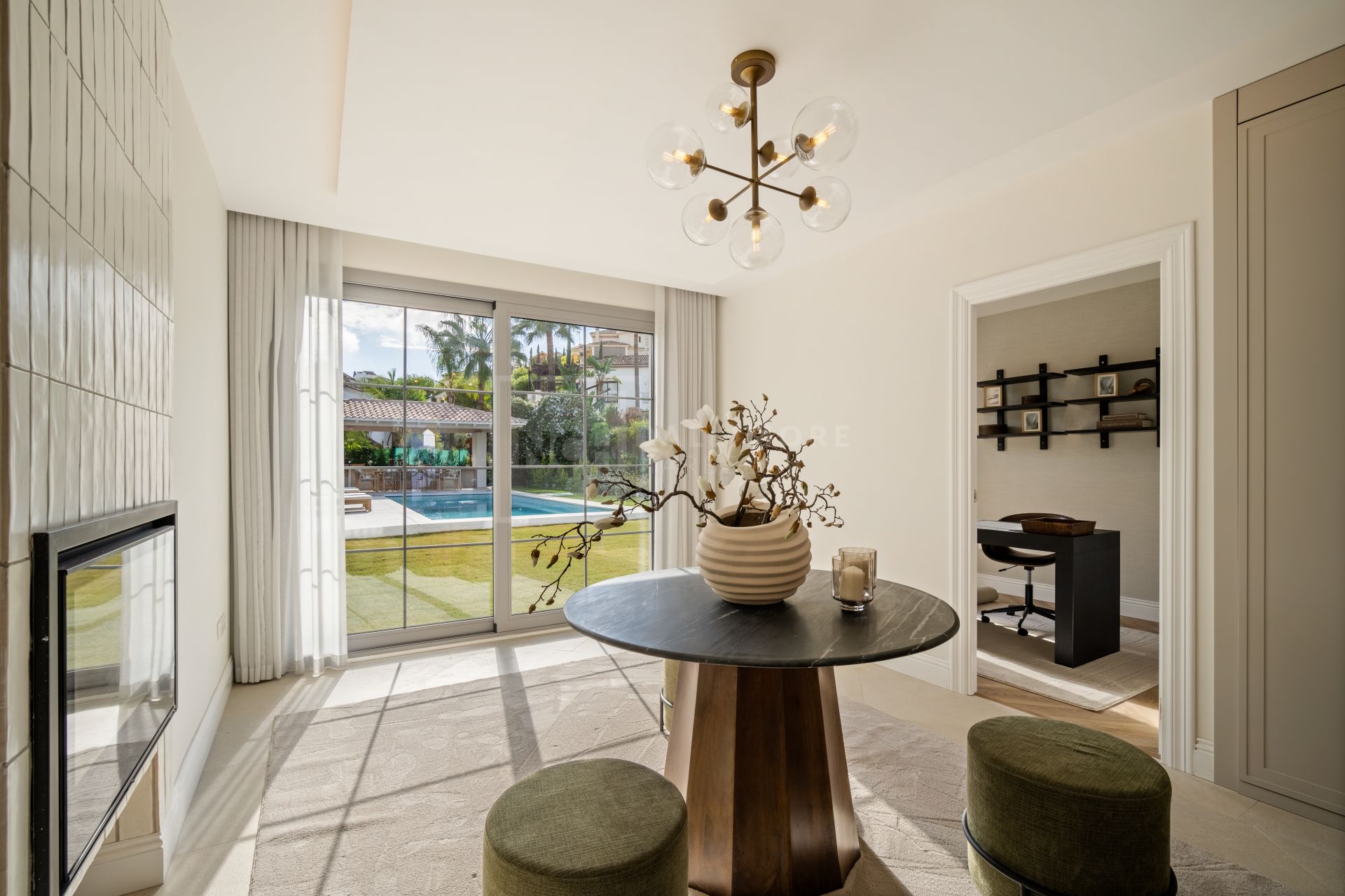 Beautifully Crafted Villa with Private Pool, Gym and Wine Cellar