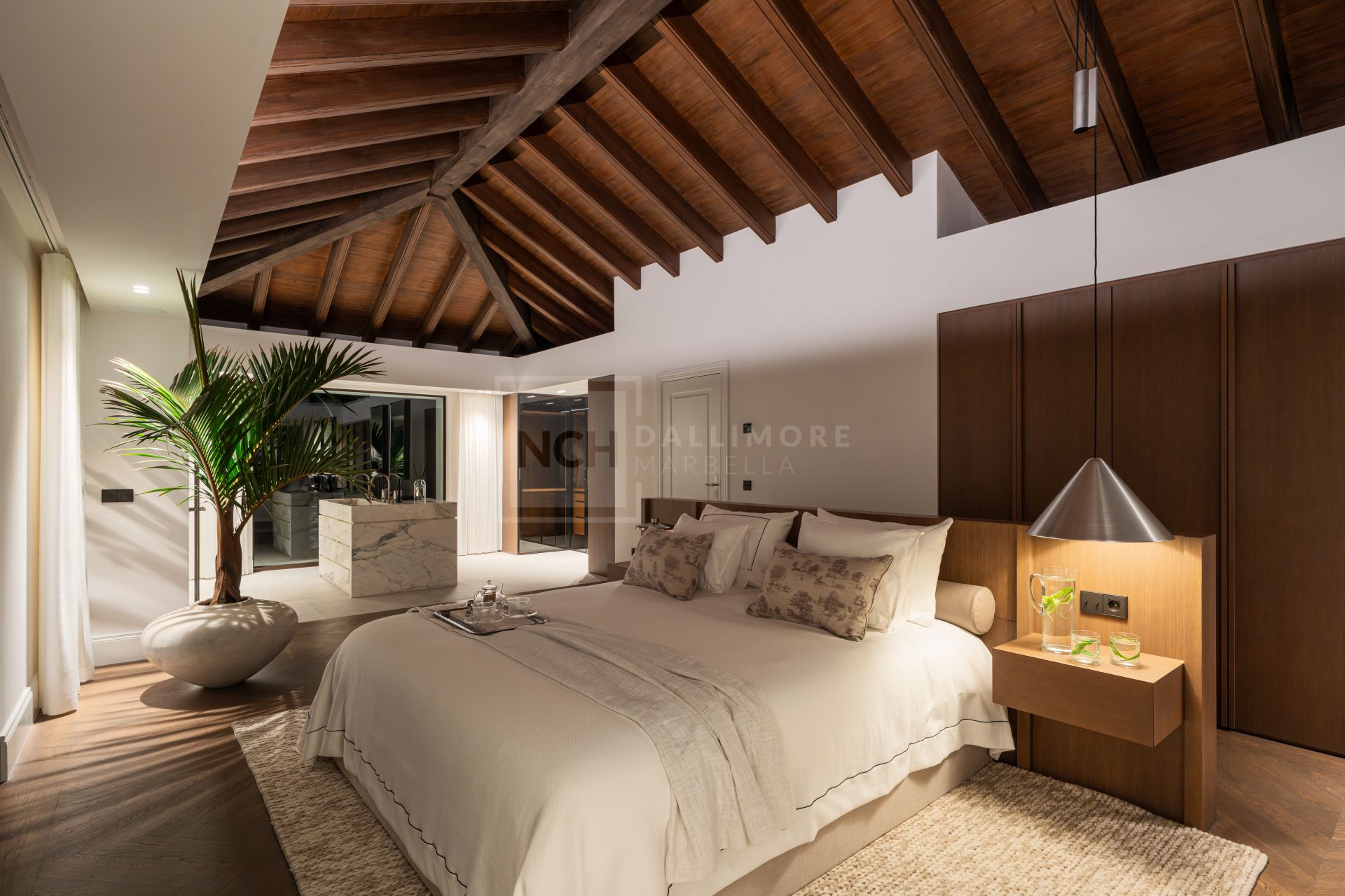 Refined Mediterranean Living With Panoramic Sea and Mountain Views