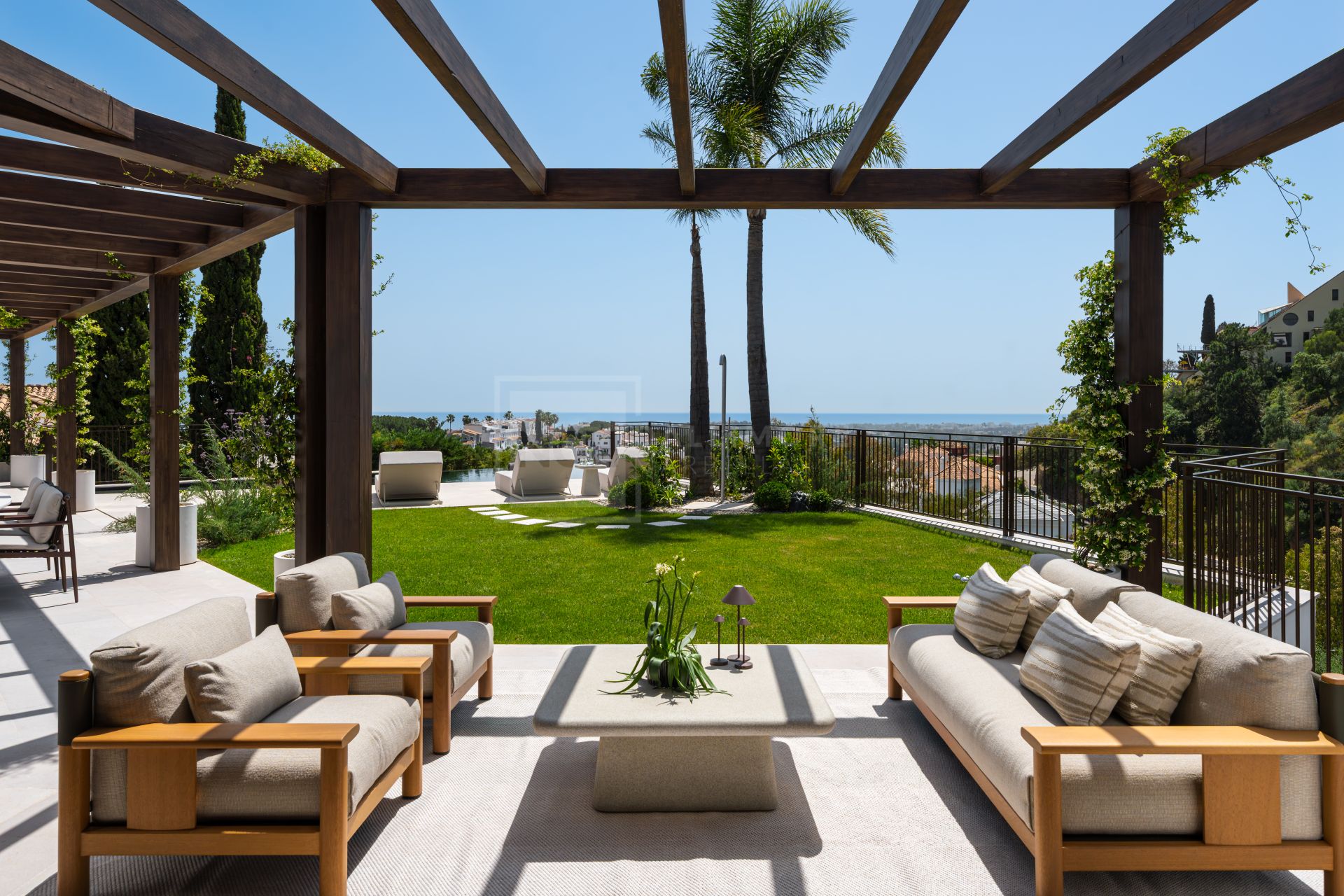 Refined Mediterranean Living With Panoramic Sea and Mountain Views