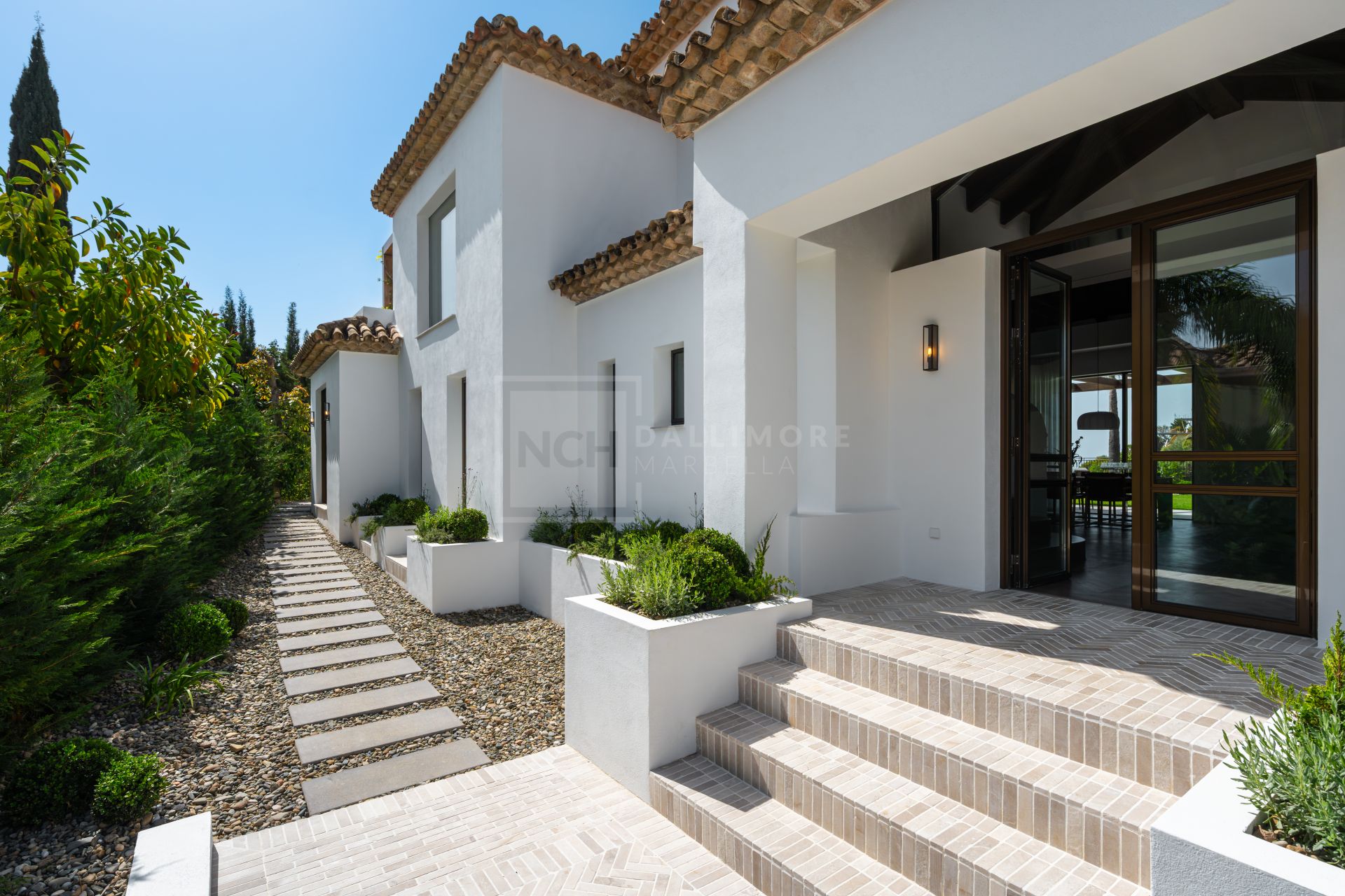 Refined Mediterranean Living With Panoramic Sea and Mountain Views
