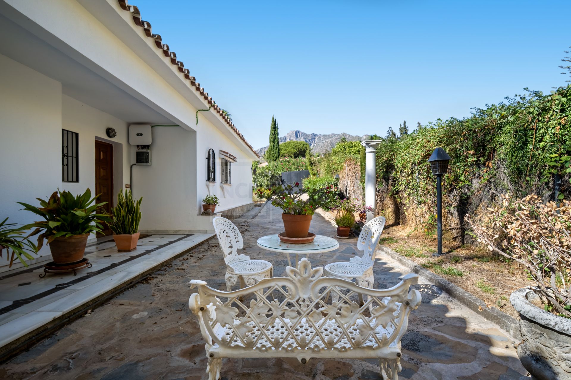 Mediterranean Charm, Privacy and Exceptional Potential near Marbella Centre