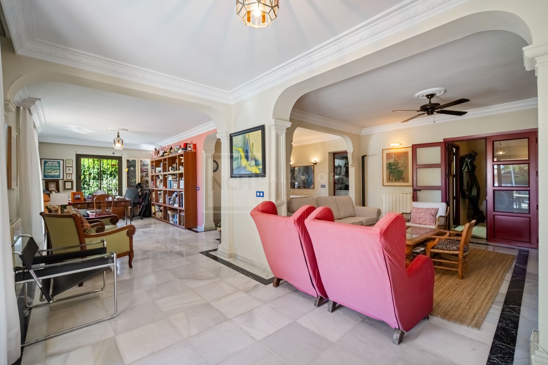 Mediterranean Charm, Privacy and Exceptional Potential near Marbella Centre