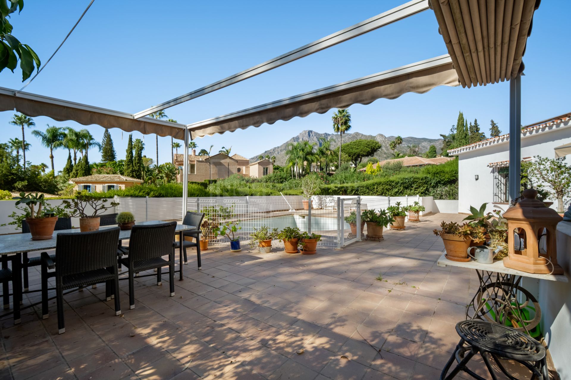 Mediterranean Charm, Privacy and Exceptional Potential near Marbella Centre