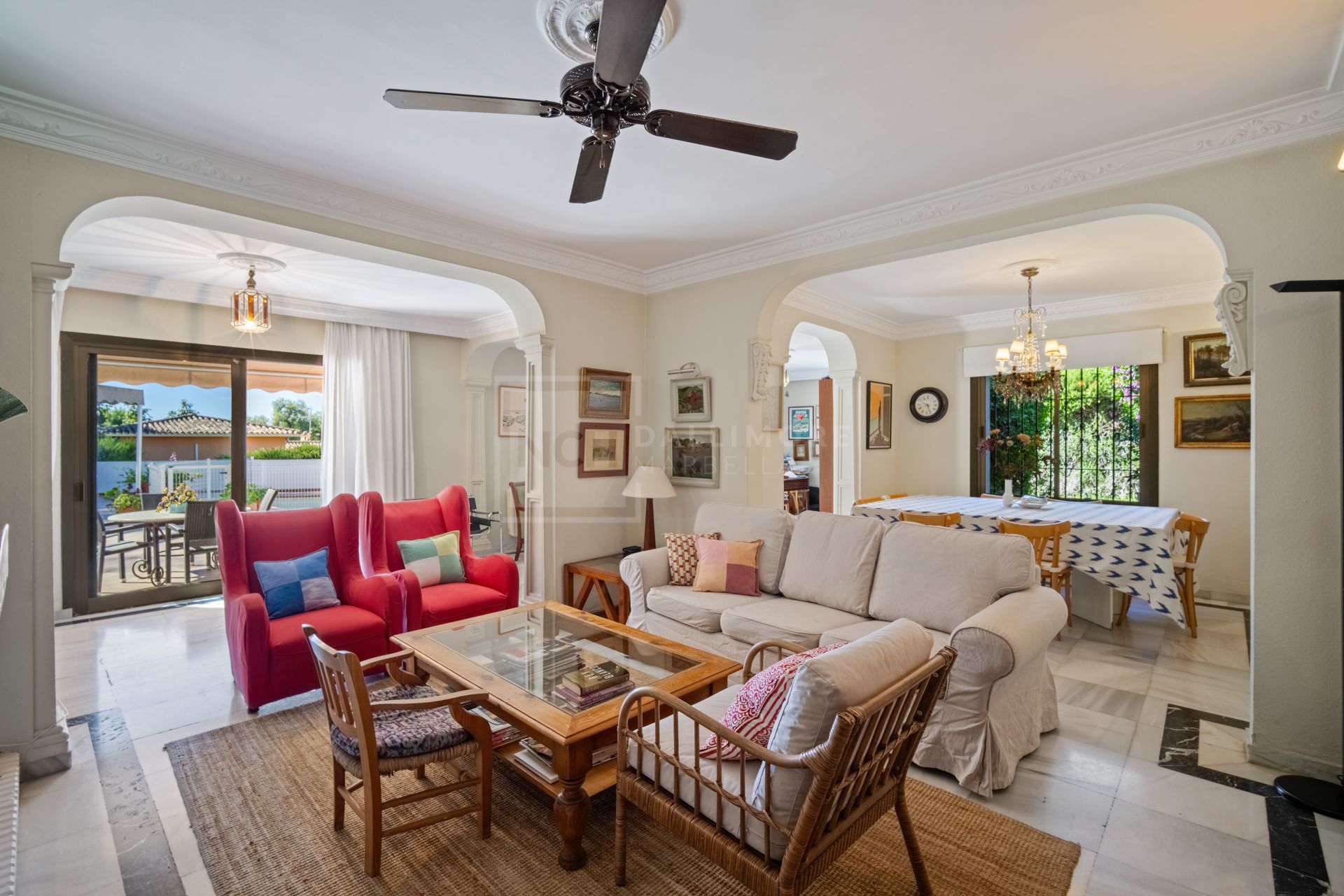 Mediterranean Charm, Privacy and Exceptional Potential near Marbella Centre