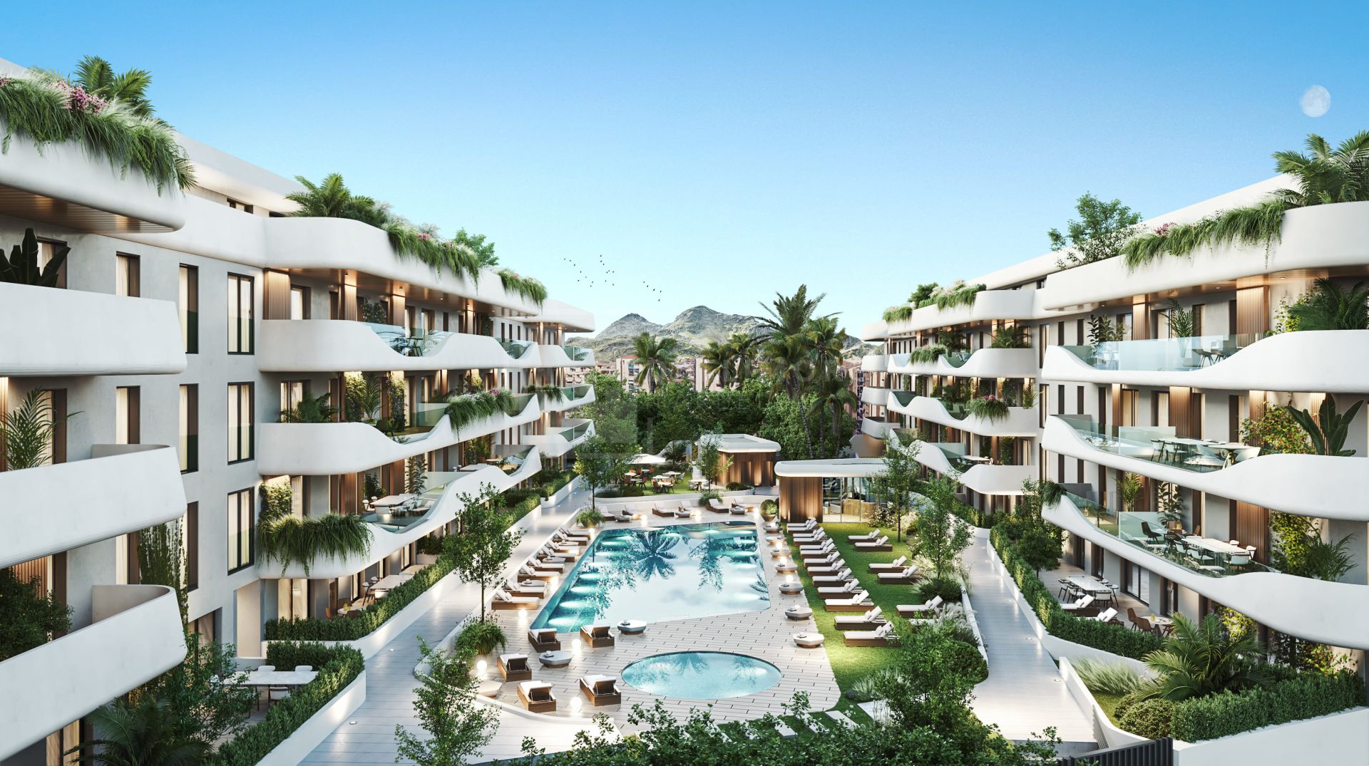 Beachside 4 Bedroom Penthouse With Exceptional Terraces