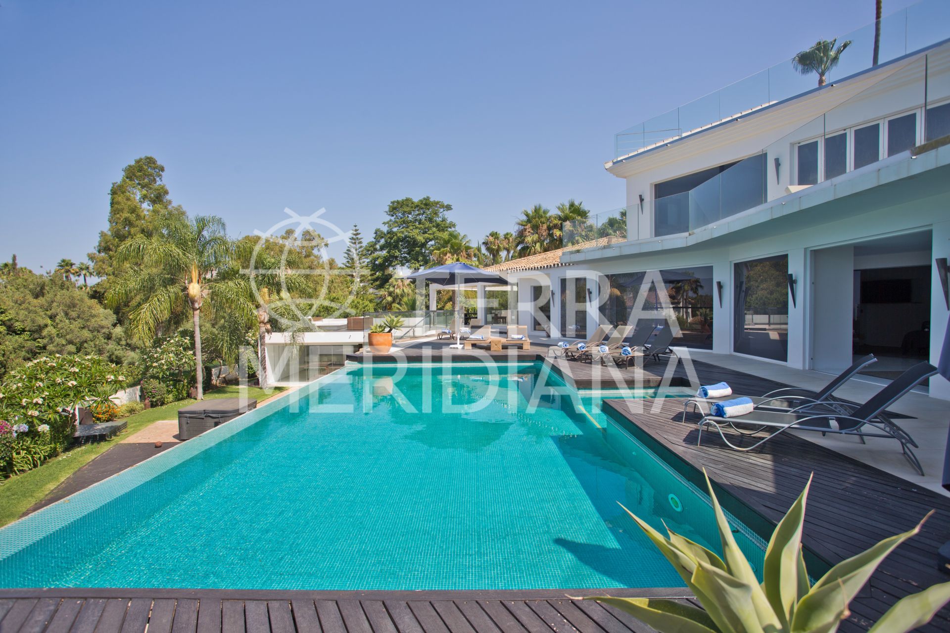 Villa in Hacienda las Chapas, Marbella