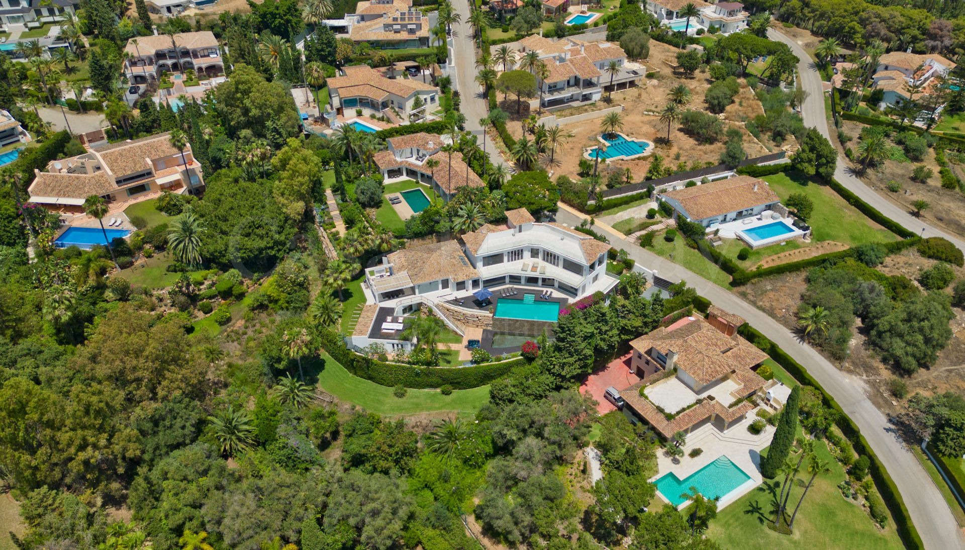 Villa en Hacienda las Chapas, Marbella