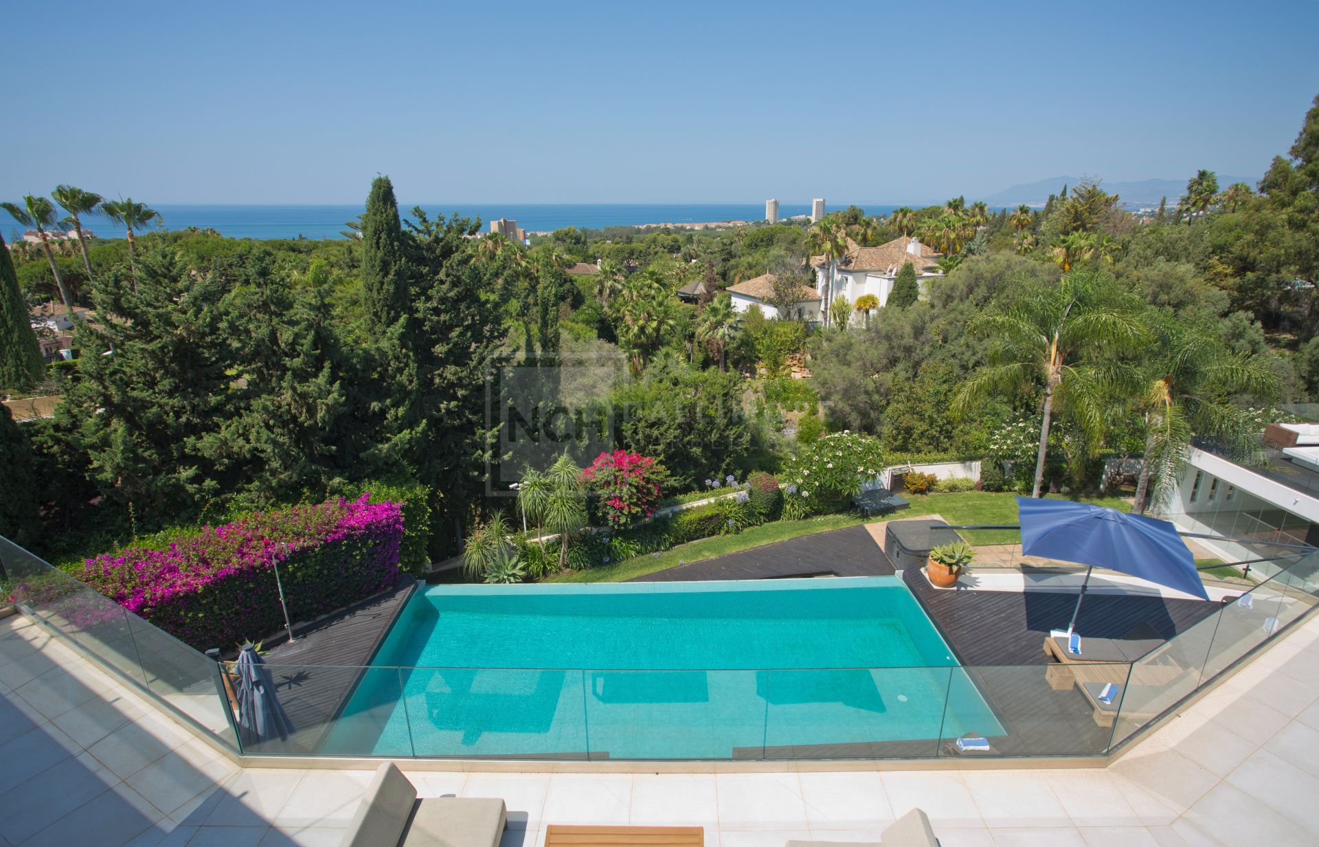 Rent-To-Buy Villa in Hacienda Las Chapas, Marbella East