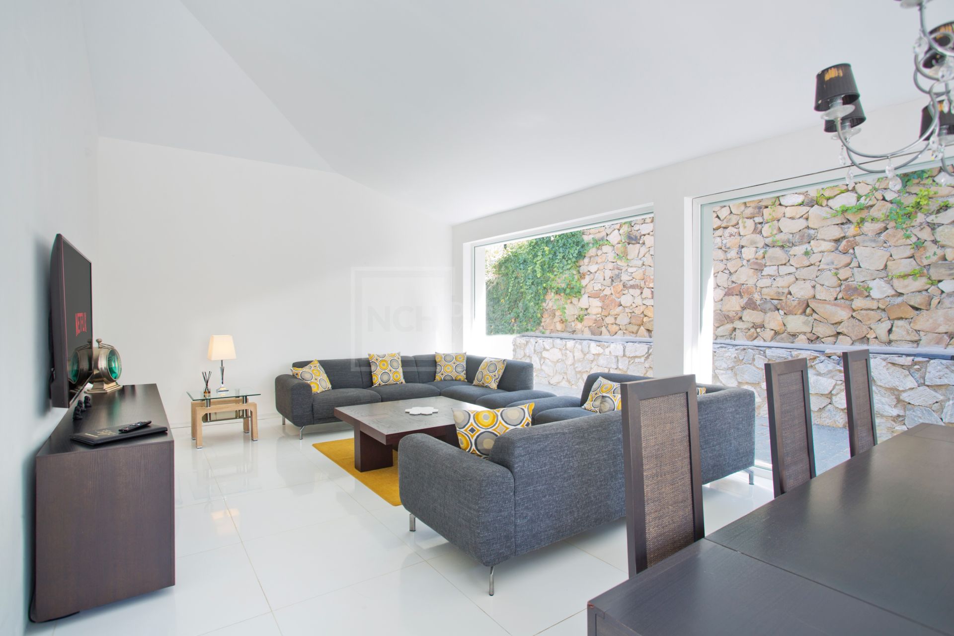 Rent-To-Buy Villa in Hacienda Las Chapas, Marbella East