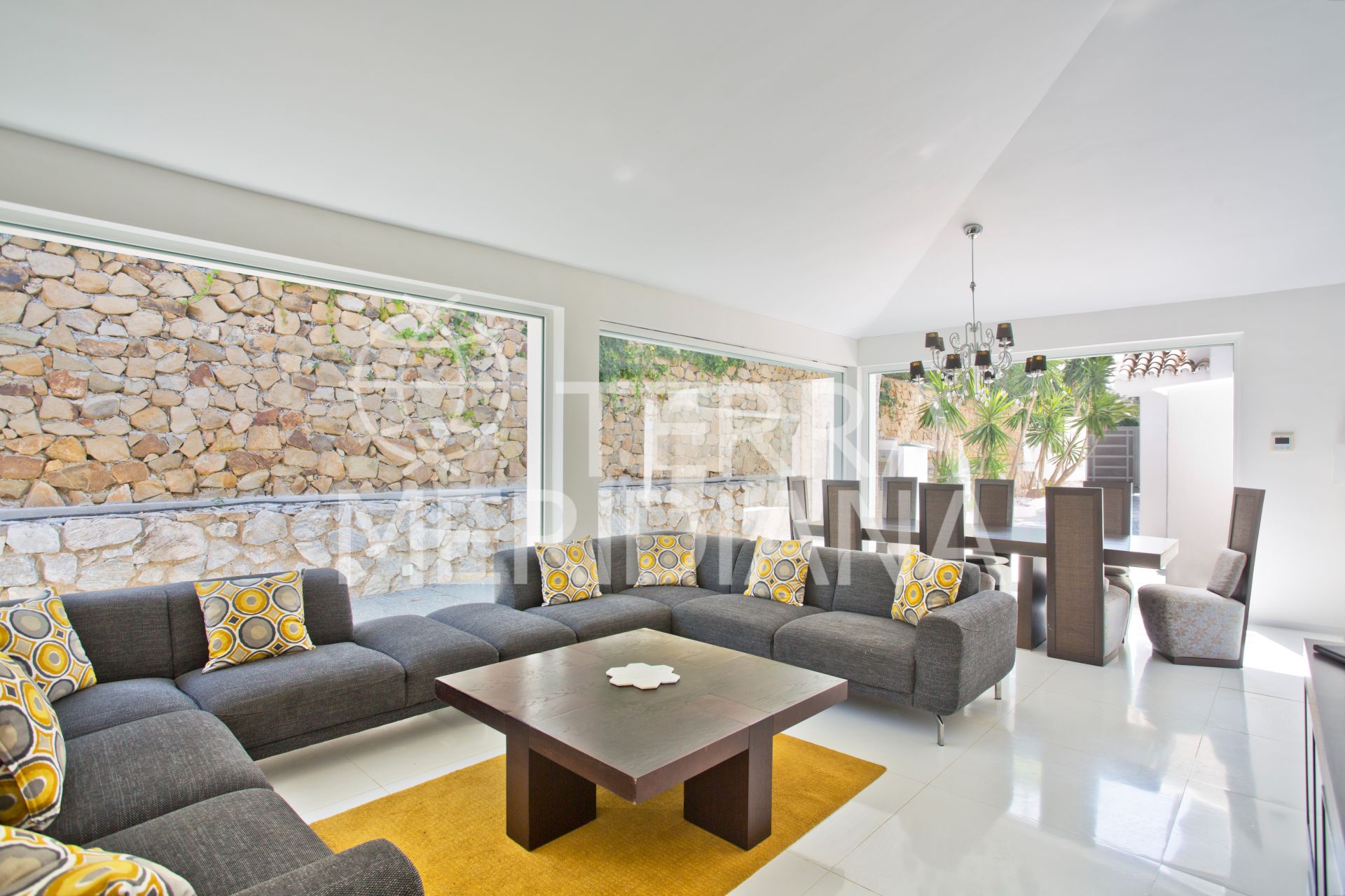 Villa in Hacienda las Chapas, Marbella