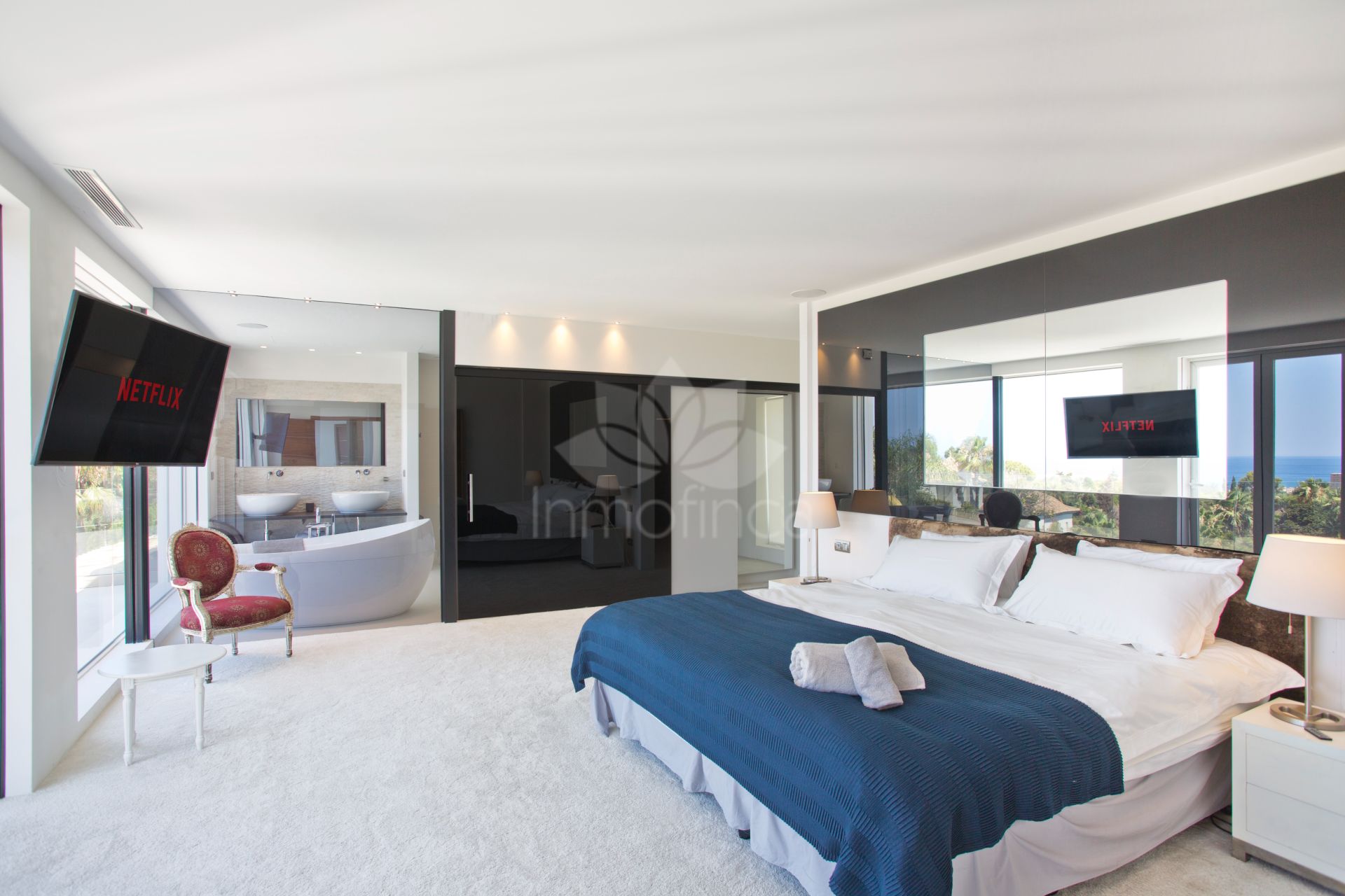 Villa in Hacienda las Chapas, Marbella