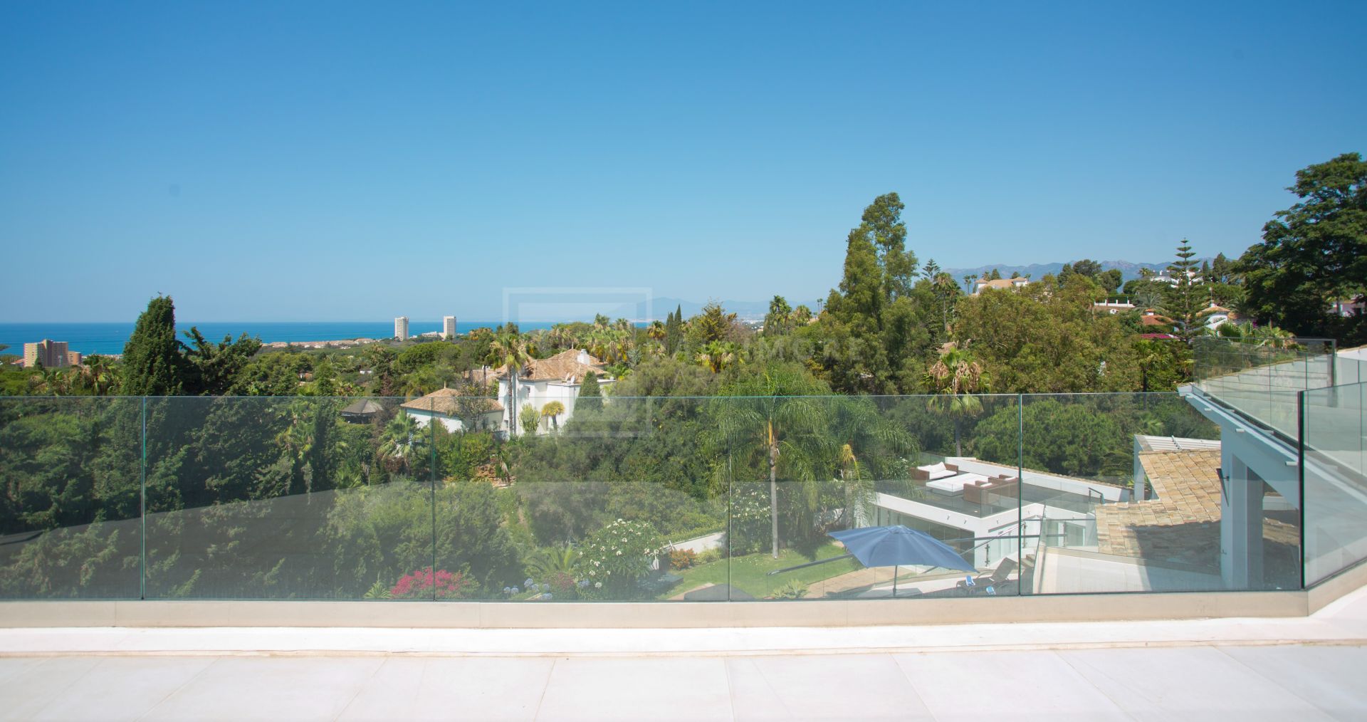 Rent-To-Buy Villa in Hacienda Las Chapas, Marbella East
