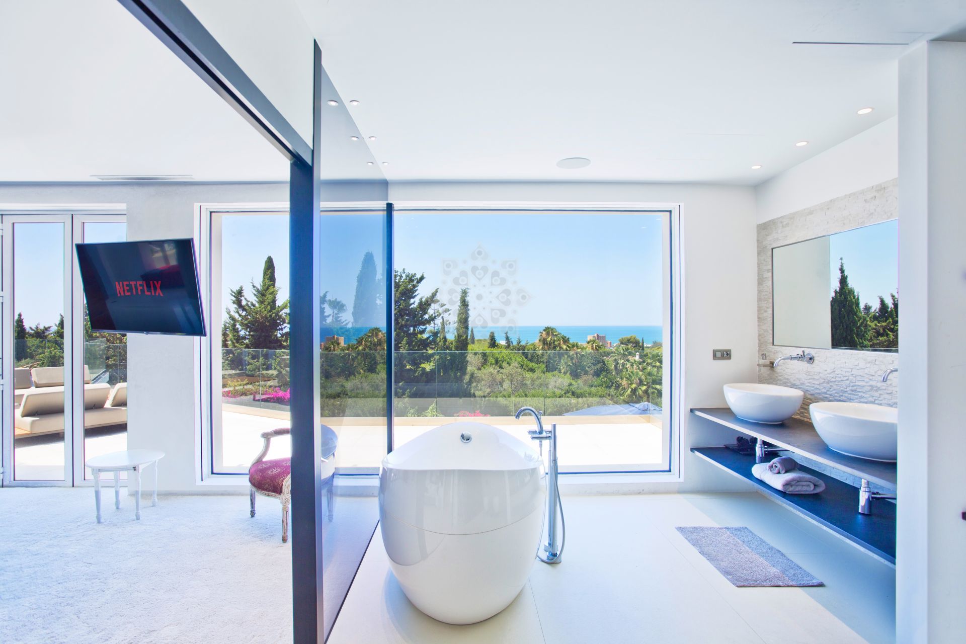 Villa in Hacienda las Chapas, Marbella