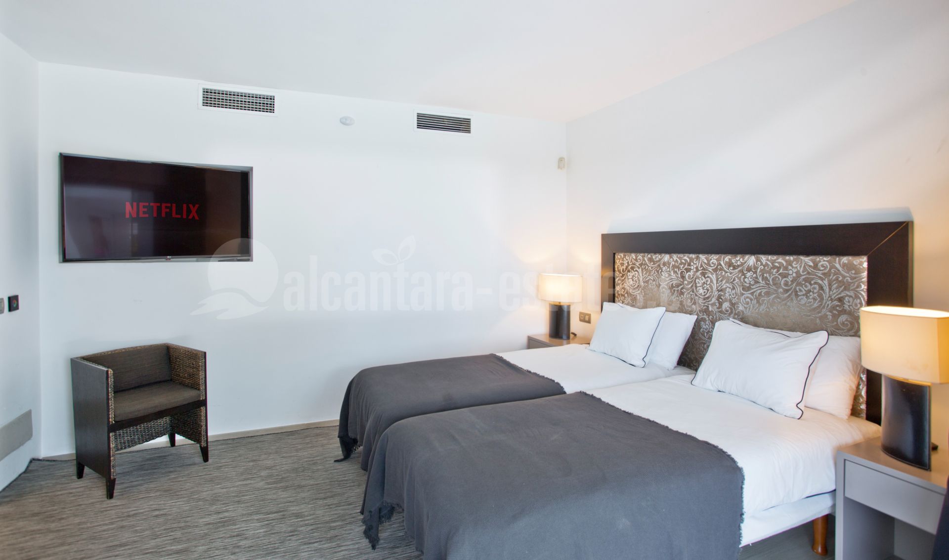 Villa in Hacienda las Chapas, Marbella