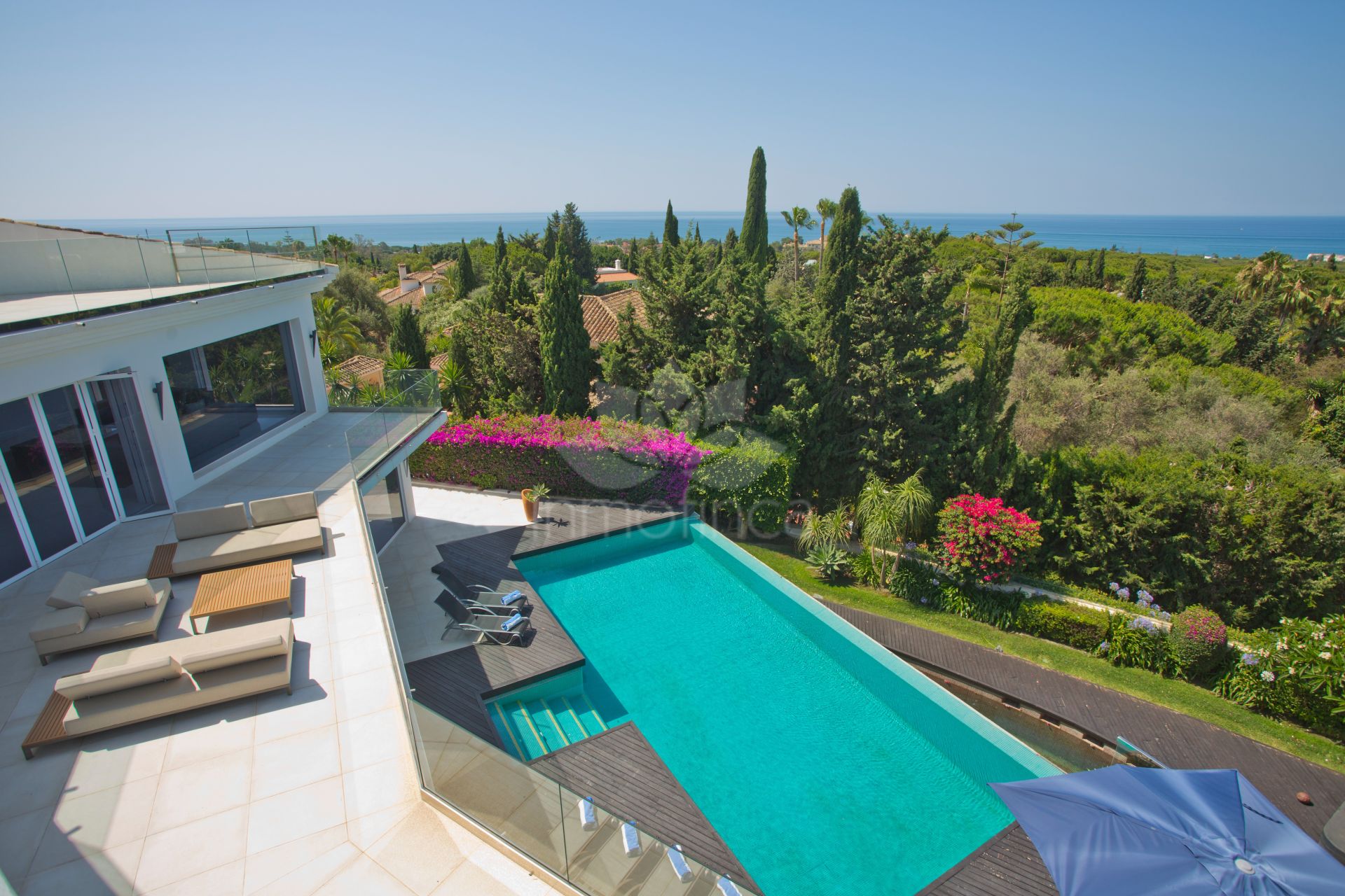 Villa in Hacienda las Chapas, Marbella