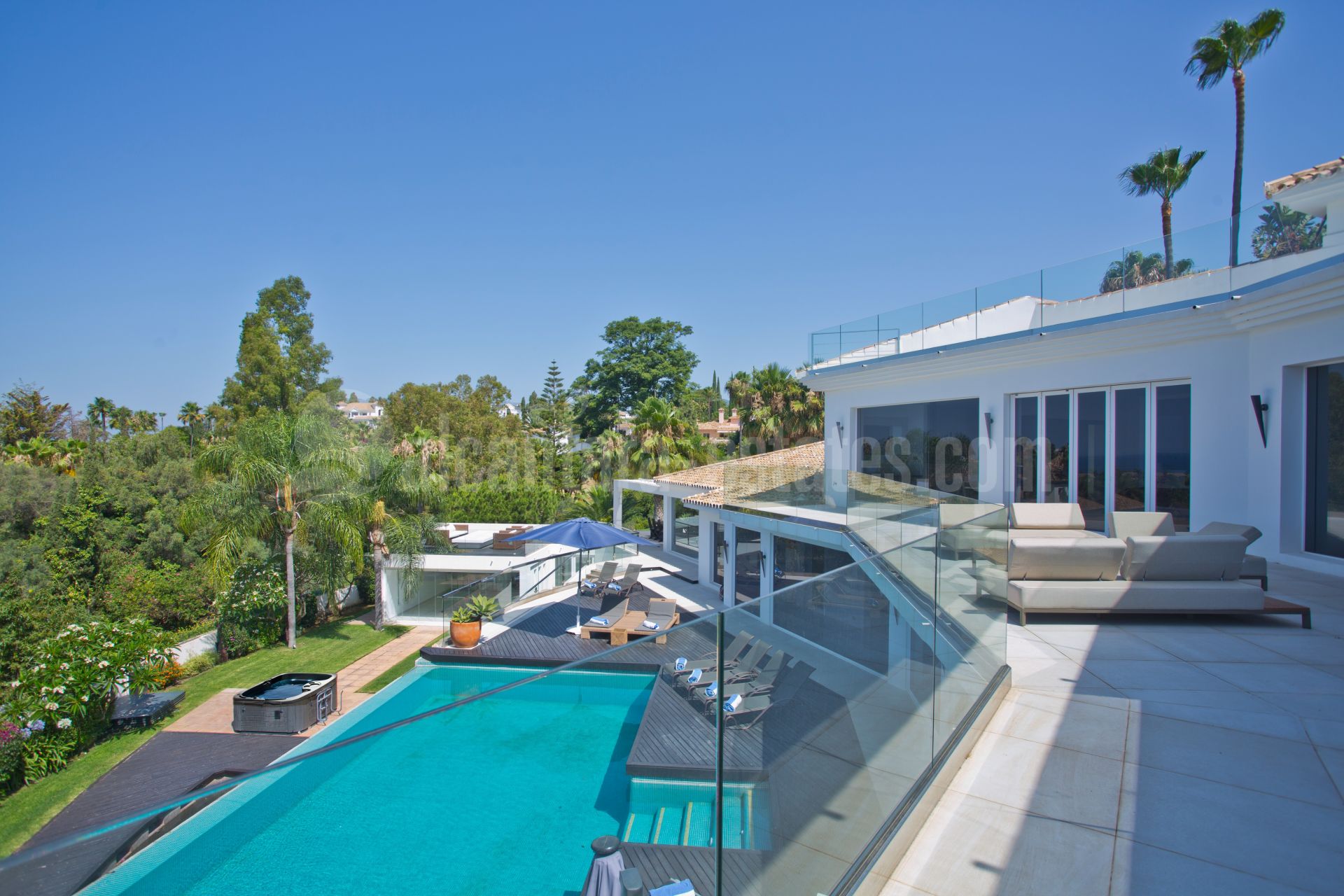 Villa in Hacienda las Chapas, Marbella