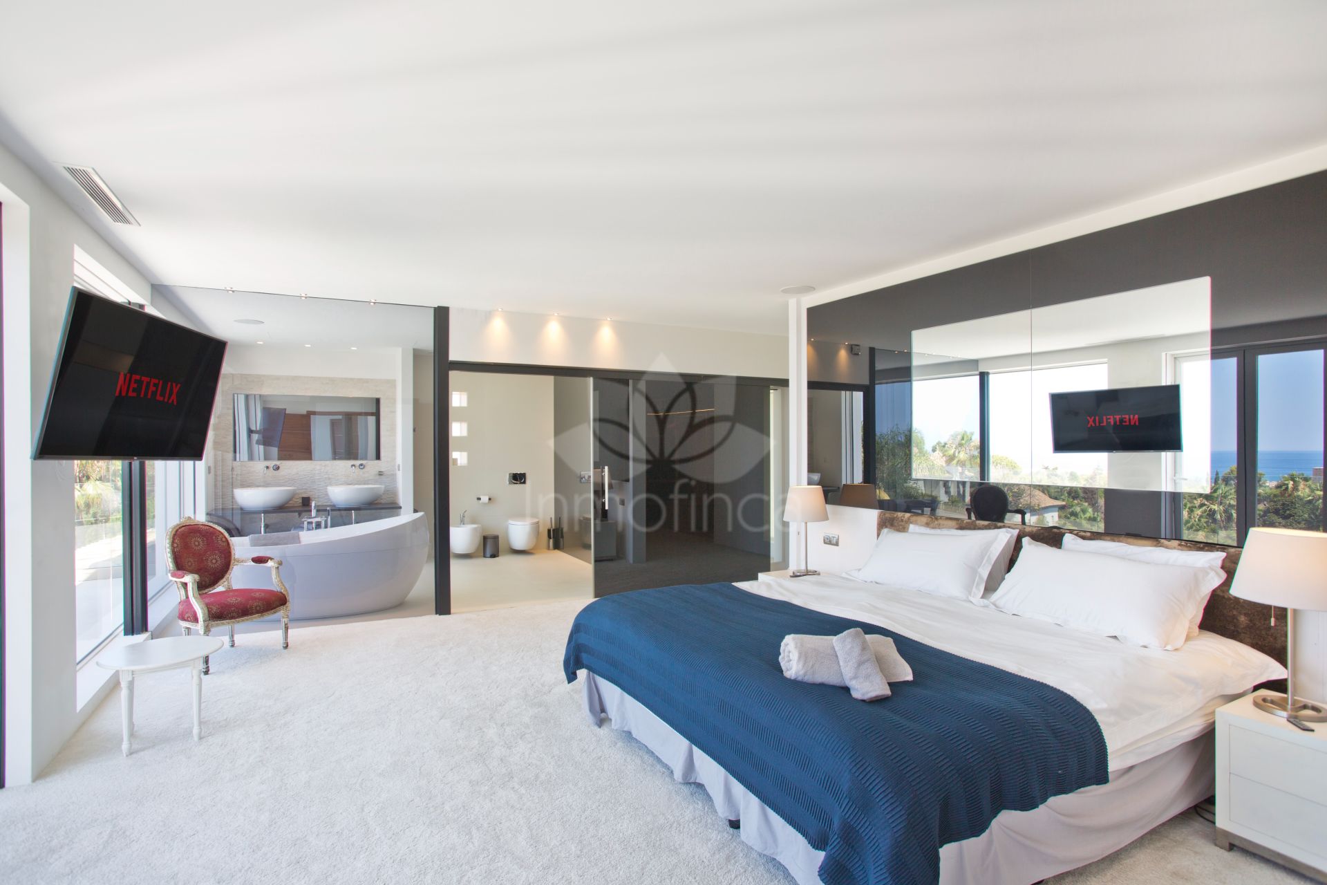 Villa in Hacienda las Chapas, Marbella
