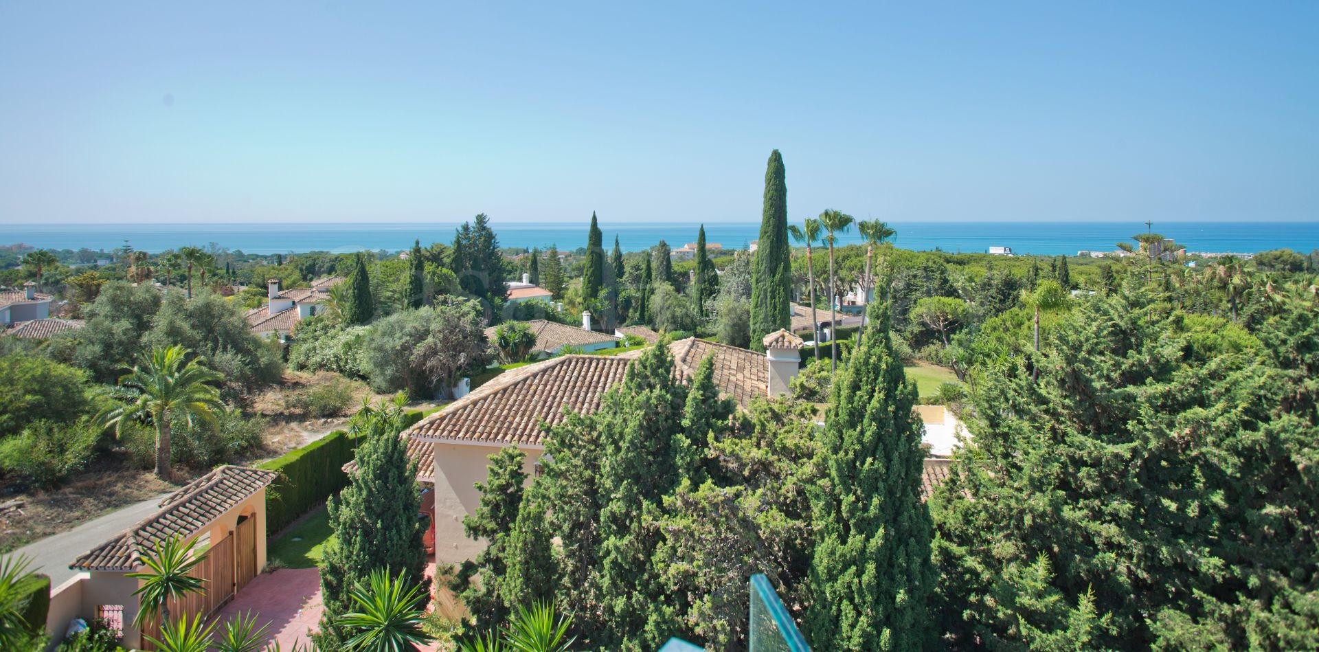 Villa en Hacienda las Chapas, Marbella