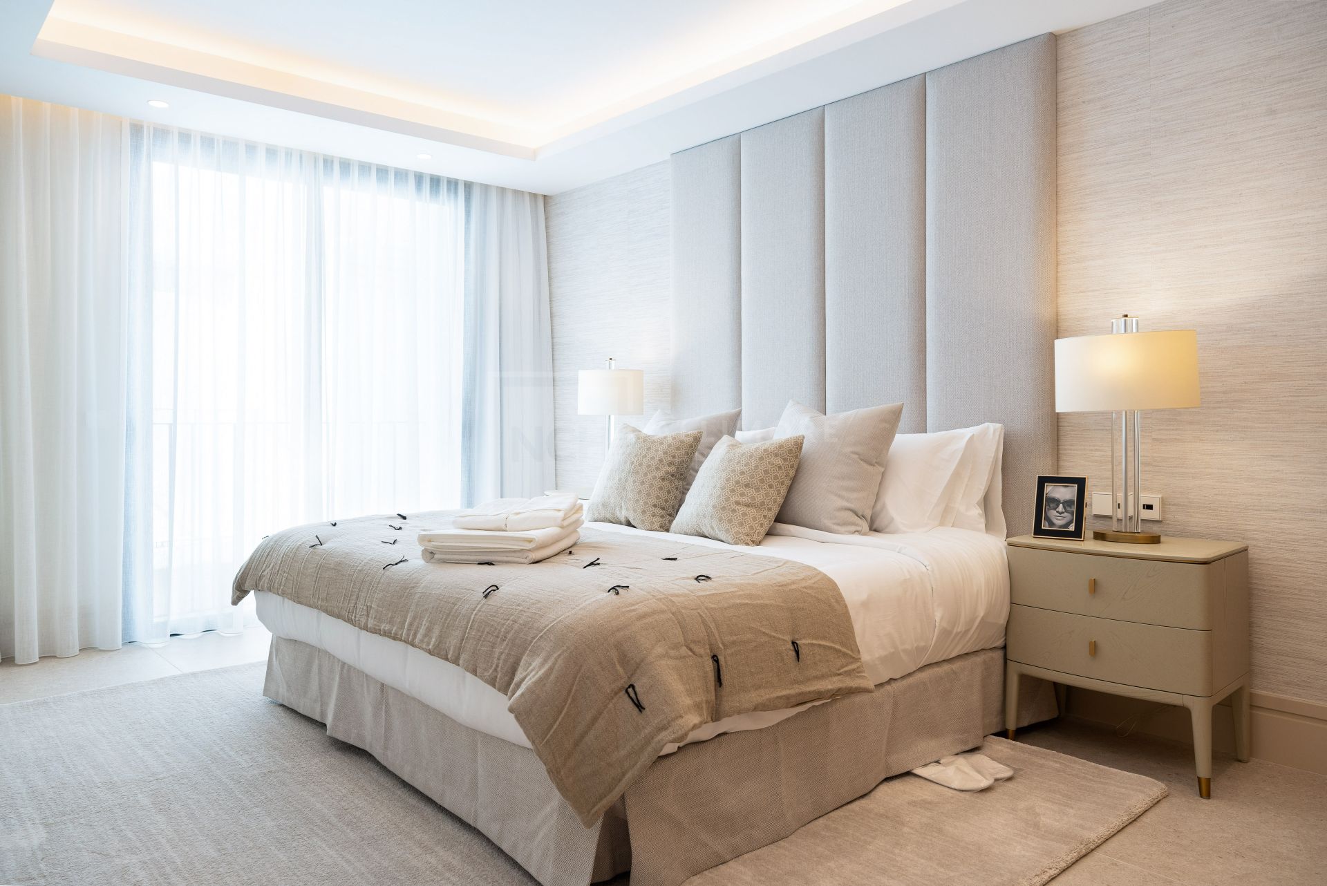 Marina-Front Two-Bedroom Apartment with Stunning Yacht Harbour Views