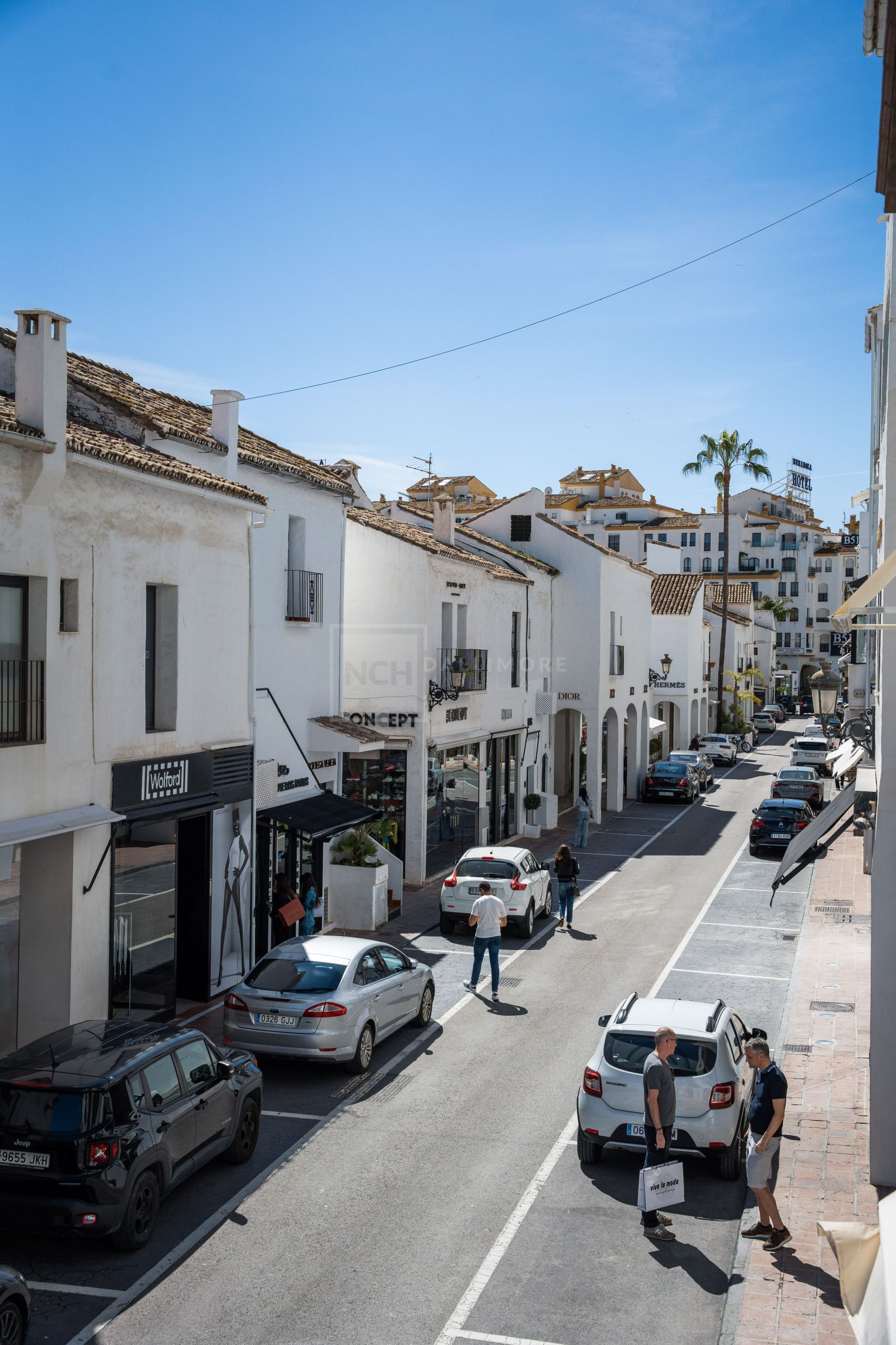 Marina-Front Two-Bedroom Apartment with Stunning Yacht Harbour Views