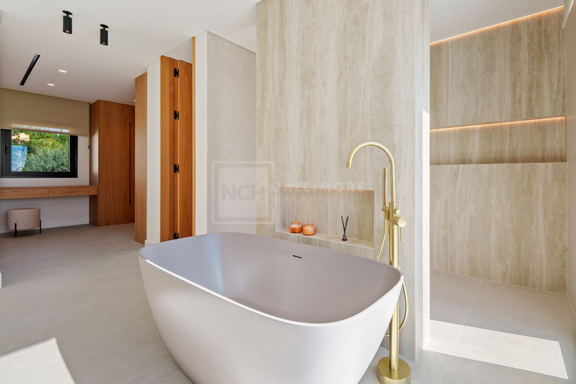 Stunning Renovated Home With Pool and Exceptional Outdoor Living