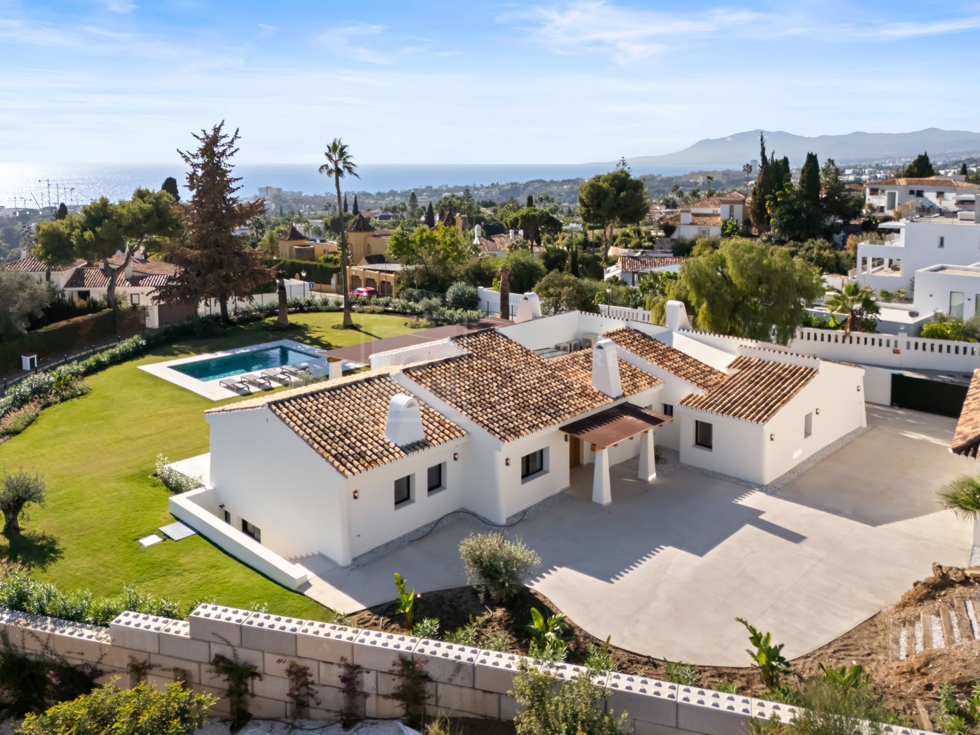 Stunning Renovated Home With Pool and Exceptional Outdoor Living