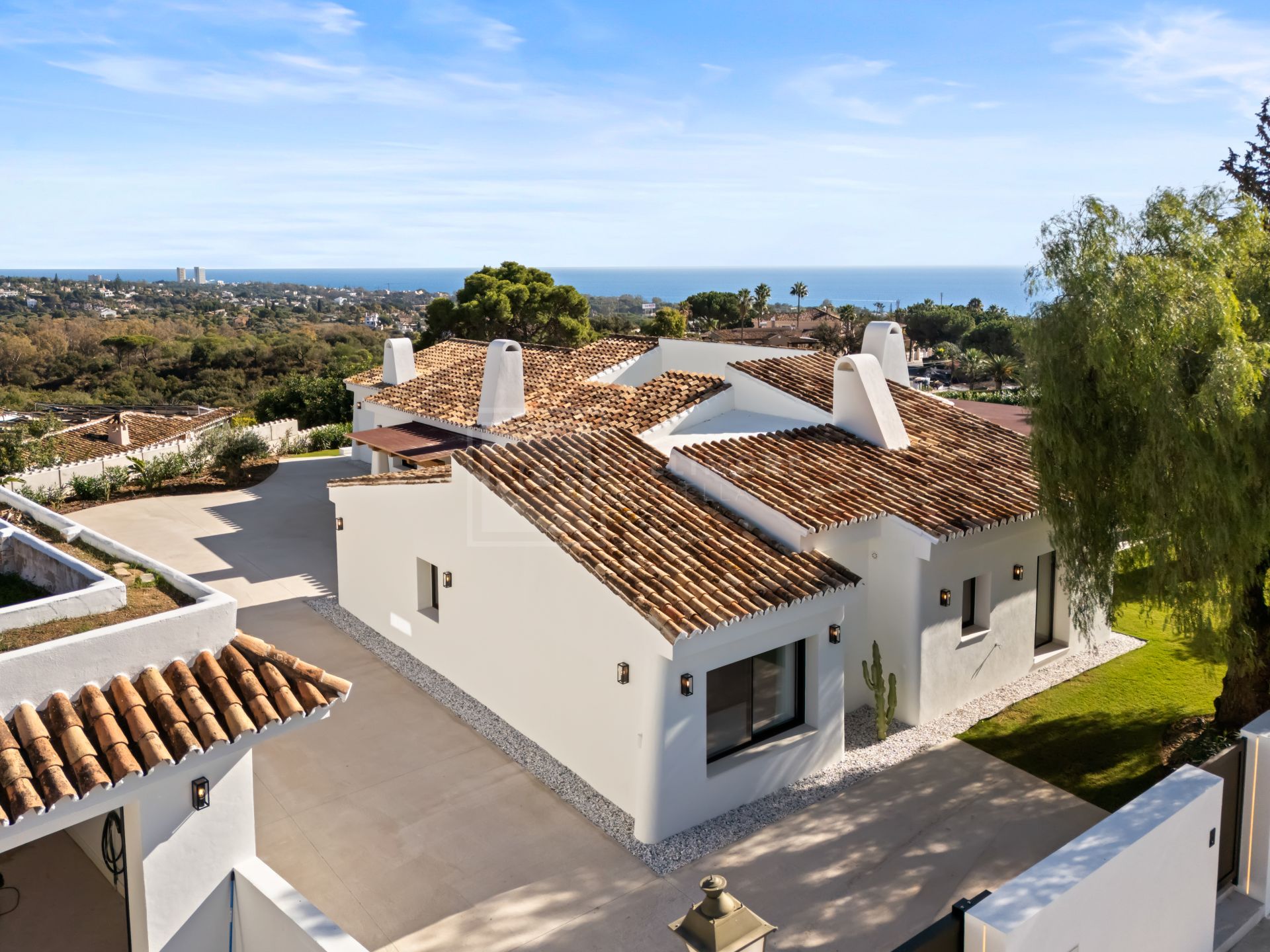 Stunning Renovated Home With Pool and Exceptional Outdoor Living