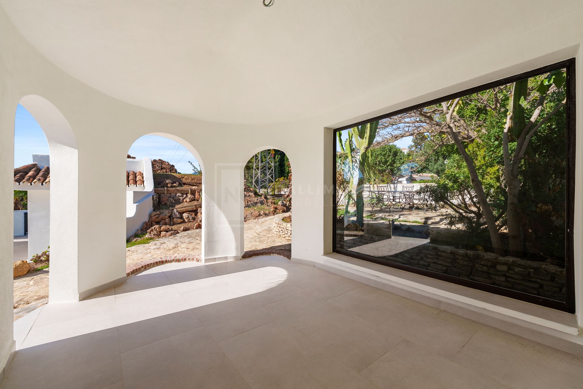 Stunning Renovated Home With Pool and Exceptional Outdoor Living