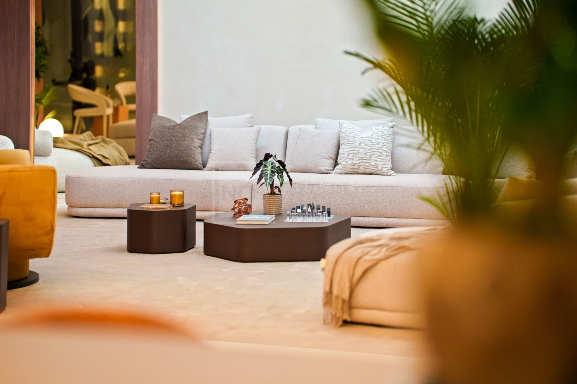 Panoramic Contemporary Villa Overlooking Golf Valley and La Concha