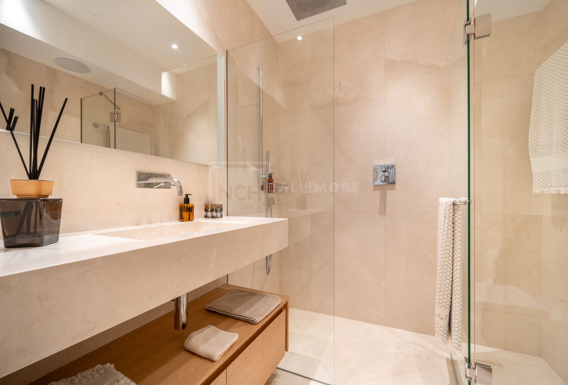 Luxury apartment in la Quinta with sea views
