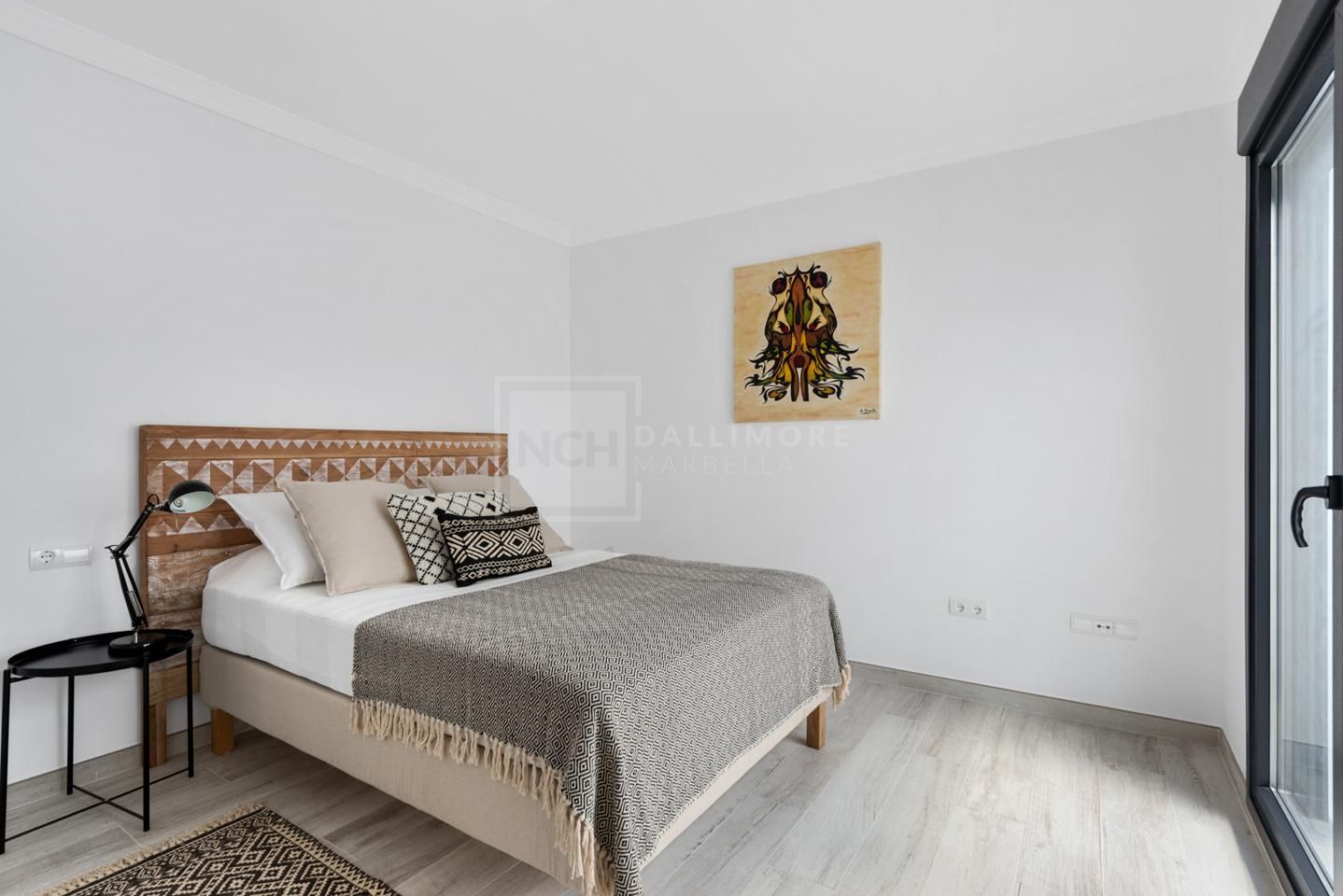 Modern Townhouse with Amazing Views in La Mairena