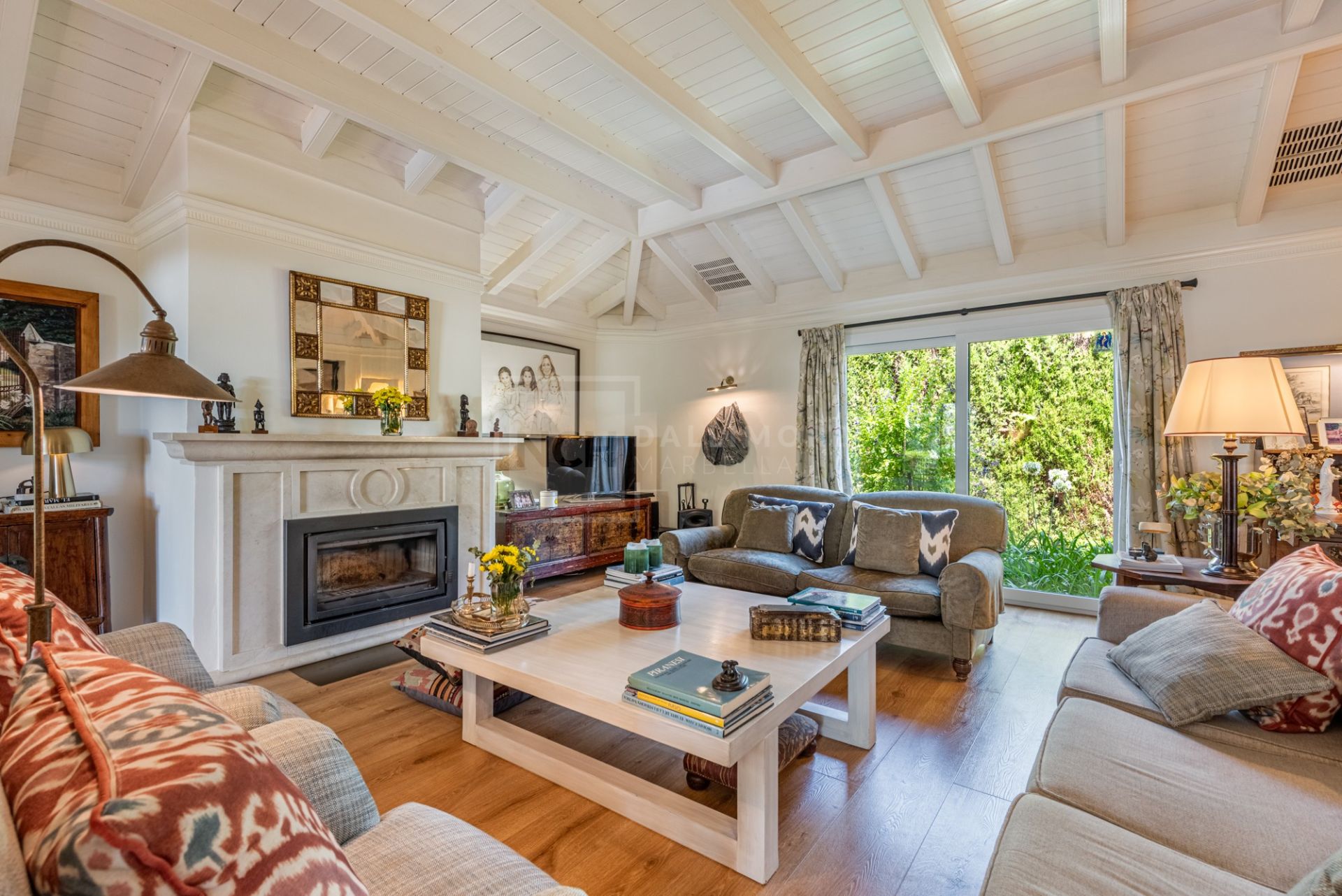 Beautiful Home in Gated Community on Marbella's Golden Mile