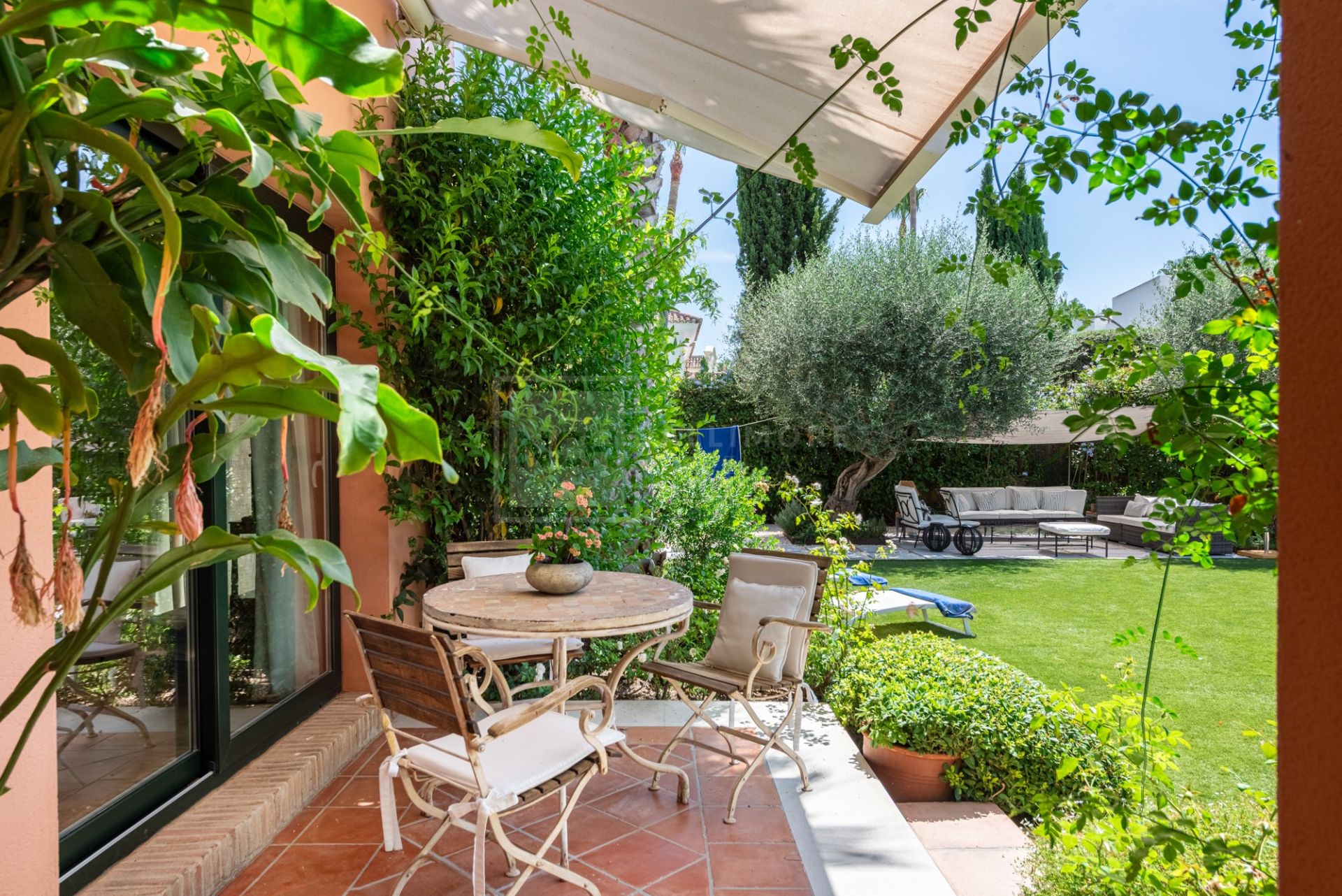 Beautiful Home in Gated Community on Marbella's Golden Mile