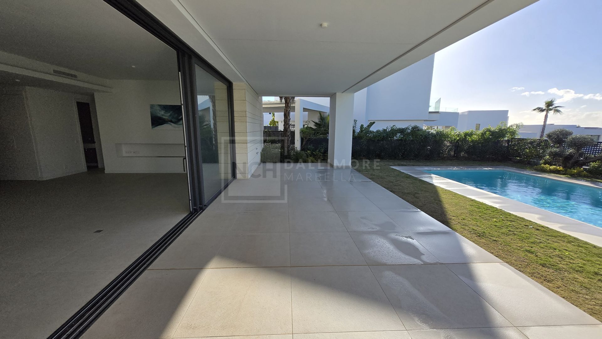 Exquisita villa de lujo de cuatro dormitorios en La Finca de Marbella, Marbella Este
