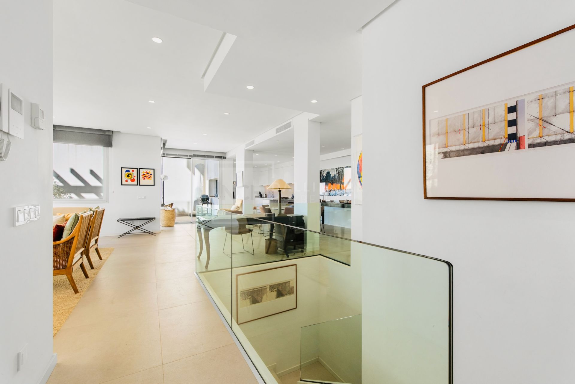 Exceptional 3-Bed Duplex with Private Garden and Panoramic Views