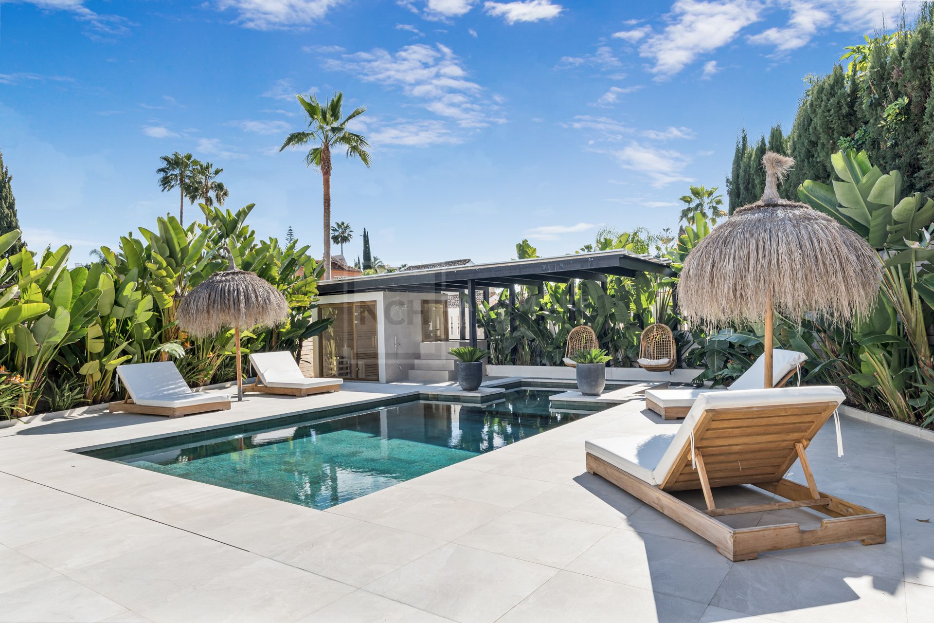 Modern Luxury Villa in Parcelas Del Golf