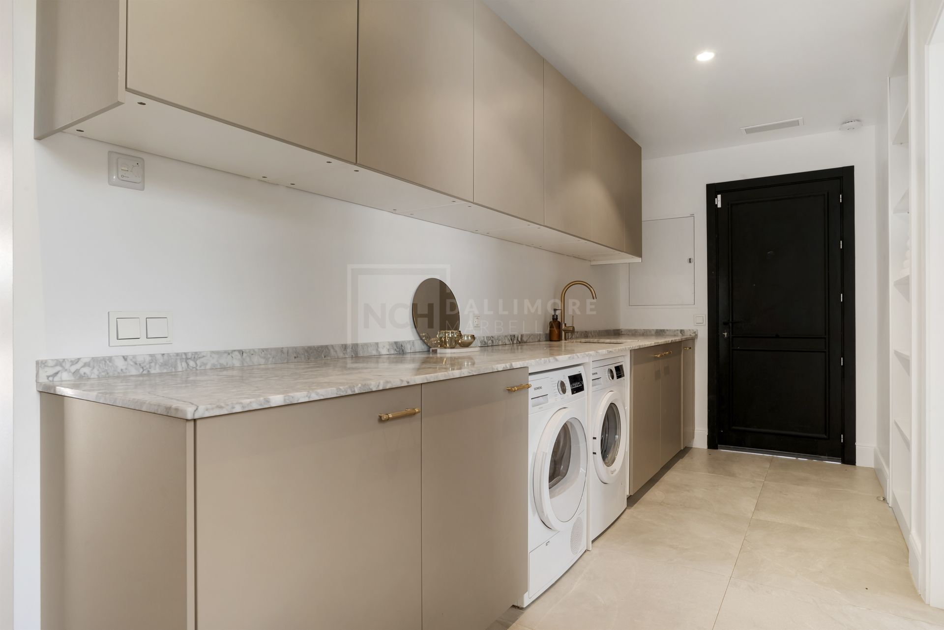 Modern Luxury Villa in Parcelas Del Golf