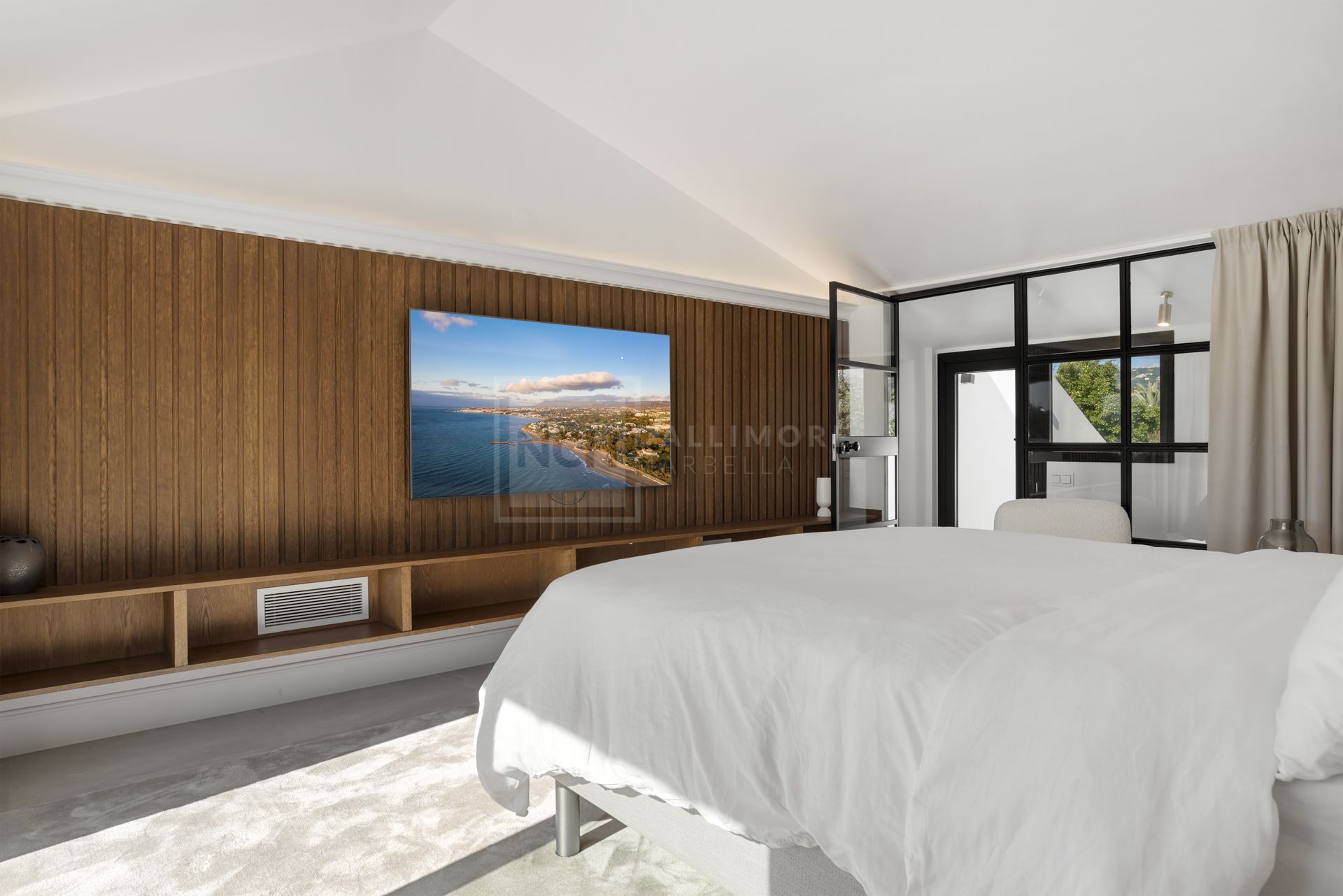 Modern Luxury Villa in Parcelas Del Golf