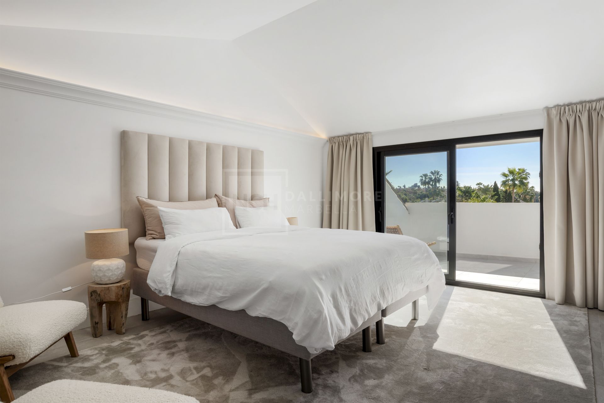 Modern Luxury Villa in Parcelas Del Golf