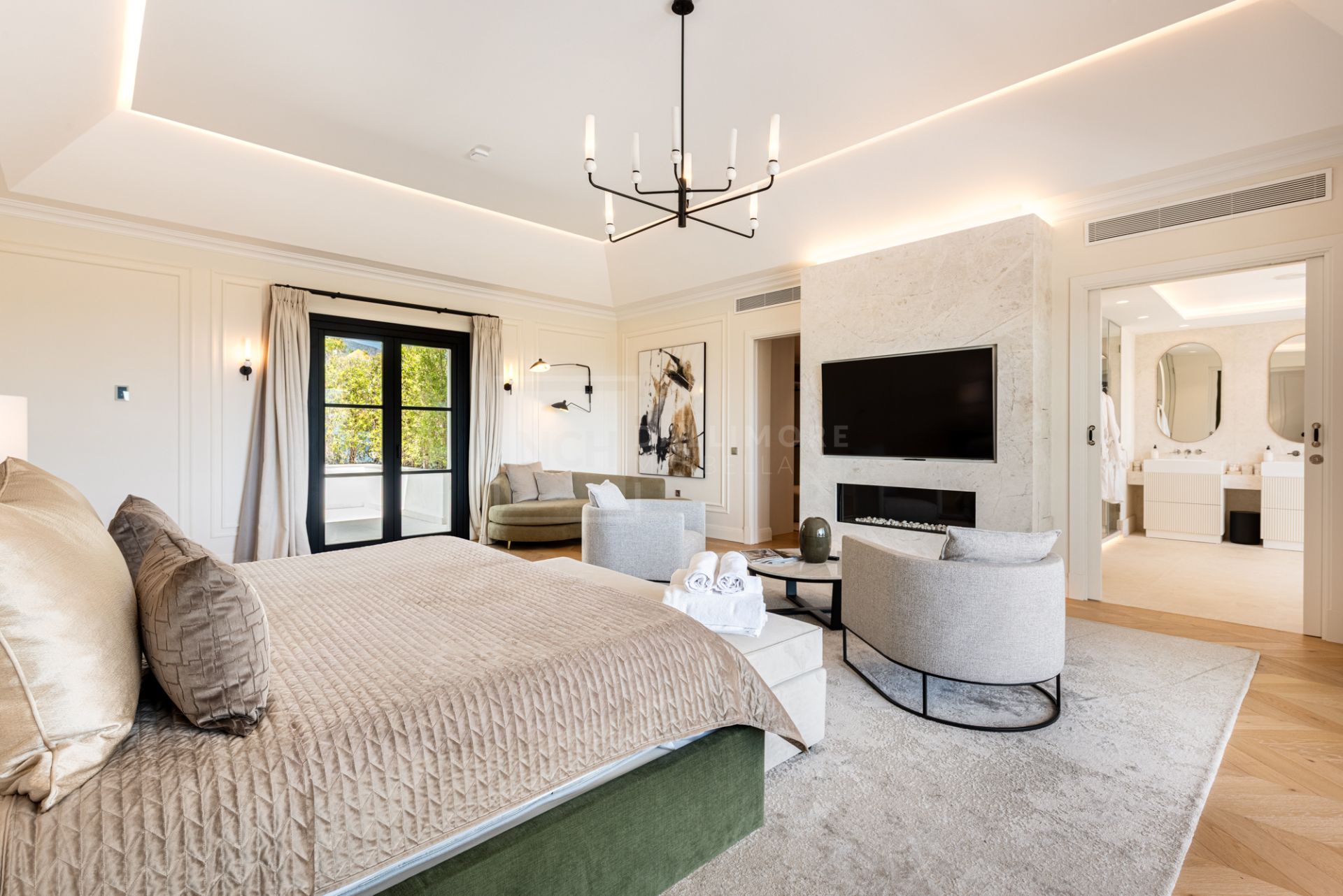 Stunning Luxury Villa in Sierra Blanca for Short-Term Rental