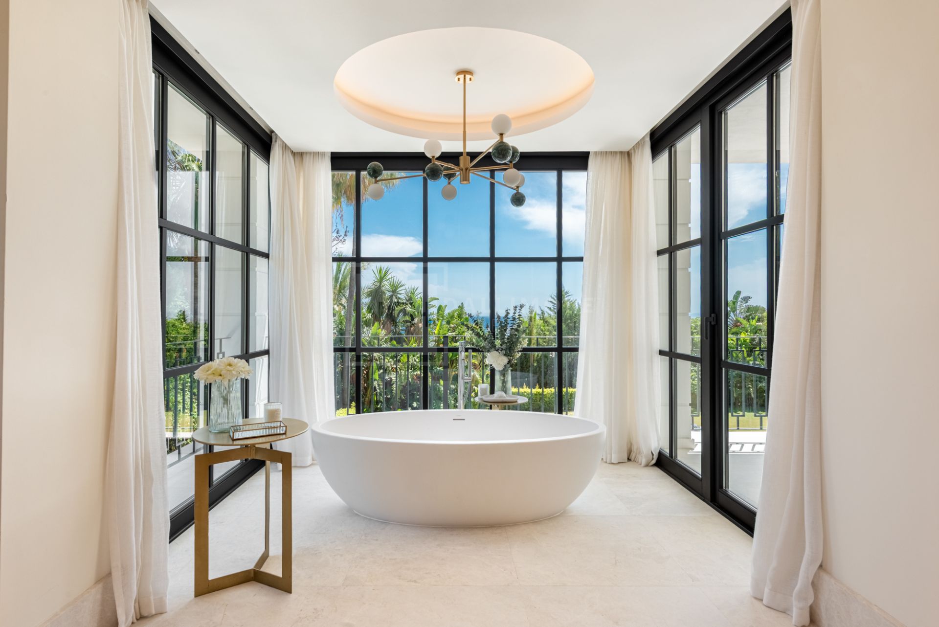 Stunning Luxury Villa in Sierra Blanca for Short-Term Rental