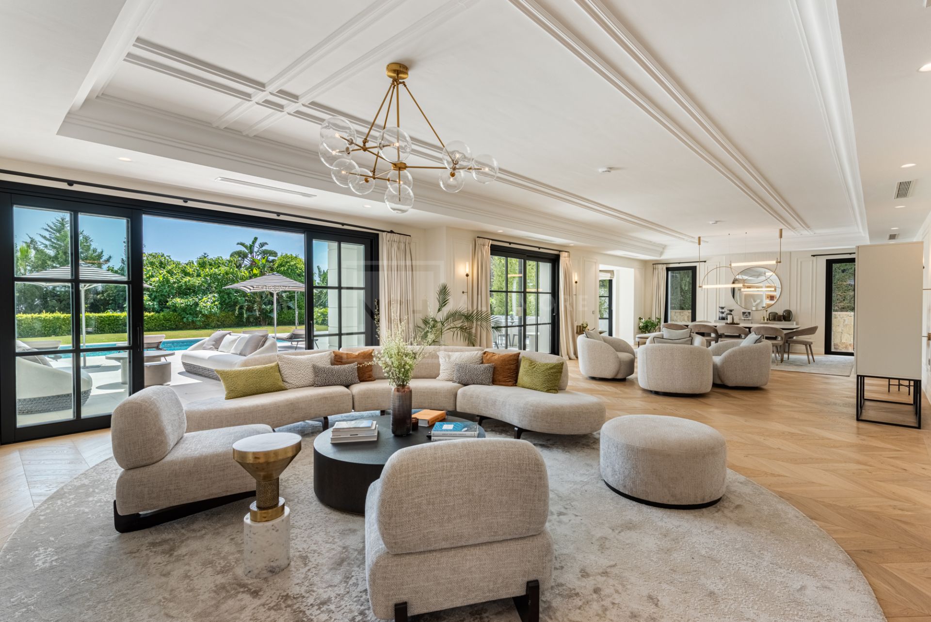 Stunning Luxury Villa in Sierra Blanca for Short-Term Rental